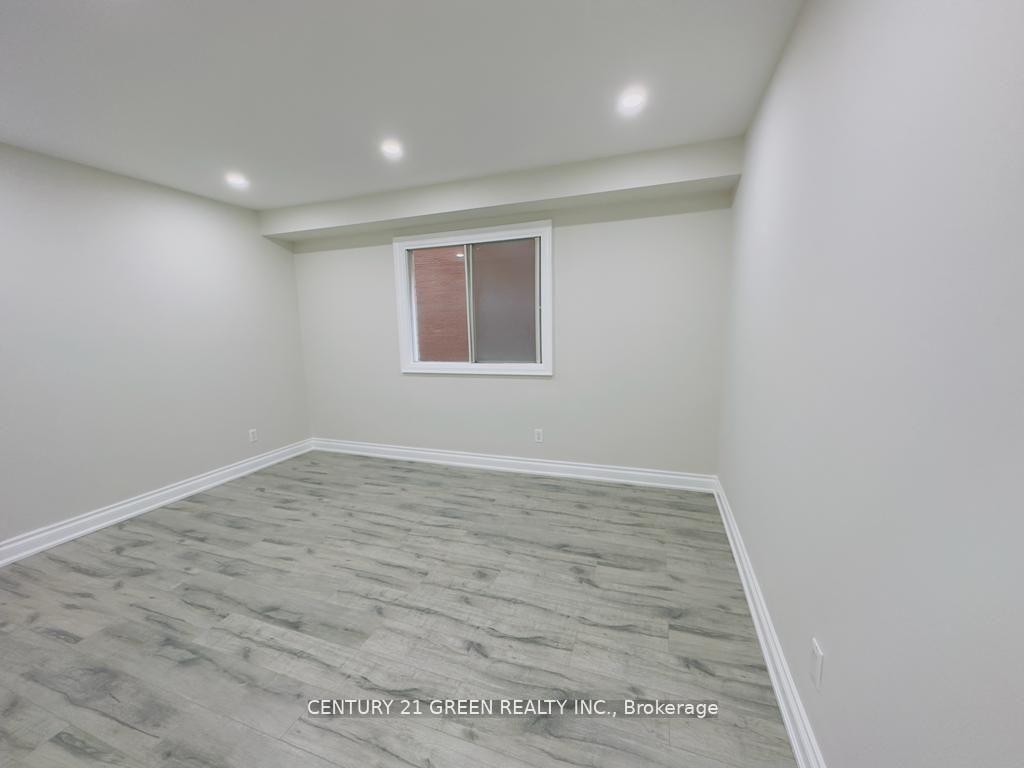 Photo 8 of 24 Sullivan Drive, Ajax, Central — HOMEH
