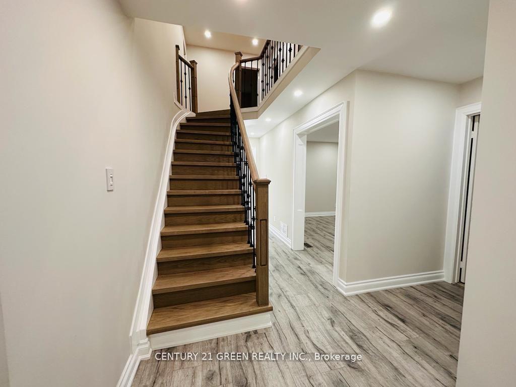 Photo 9 of 24 Sullivan Drive, Ajax, Central — HOMEH