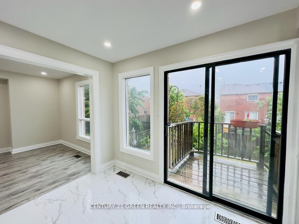 Photo 17 of 24 Sullivan Drive, Ajax, Central — HOMEH