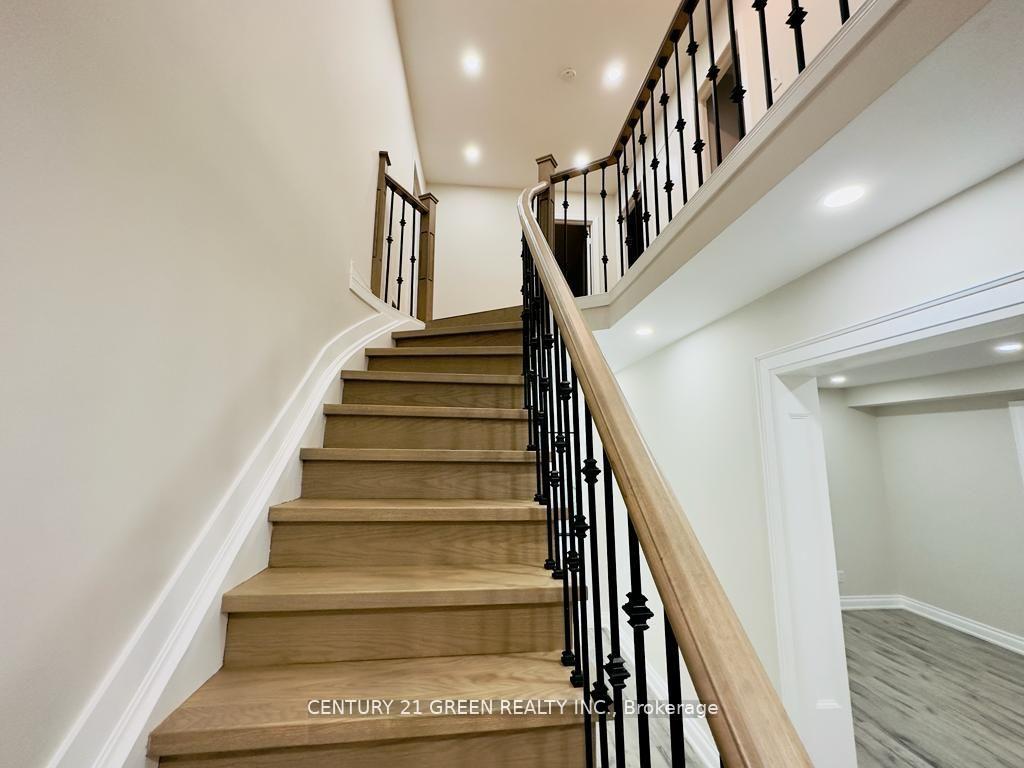 Photo 21 of 24 Sullivan Drive, Ajax, Central — HOMEH