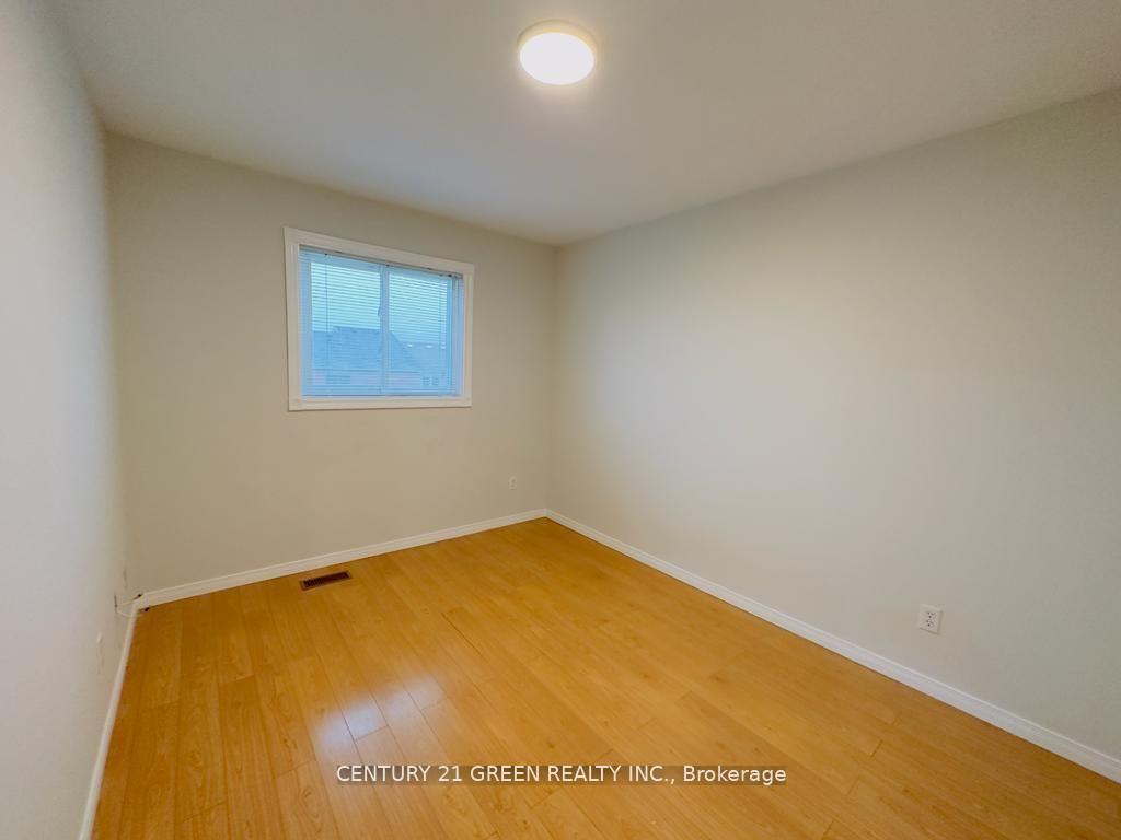 Photo 22 of 24 Sullivan Drive, Ajax, Central — HOMEH