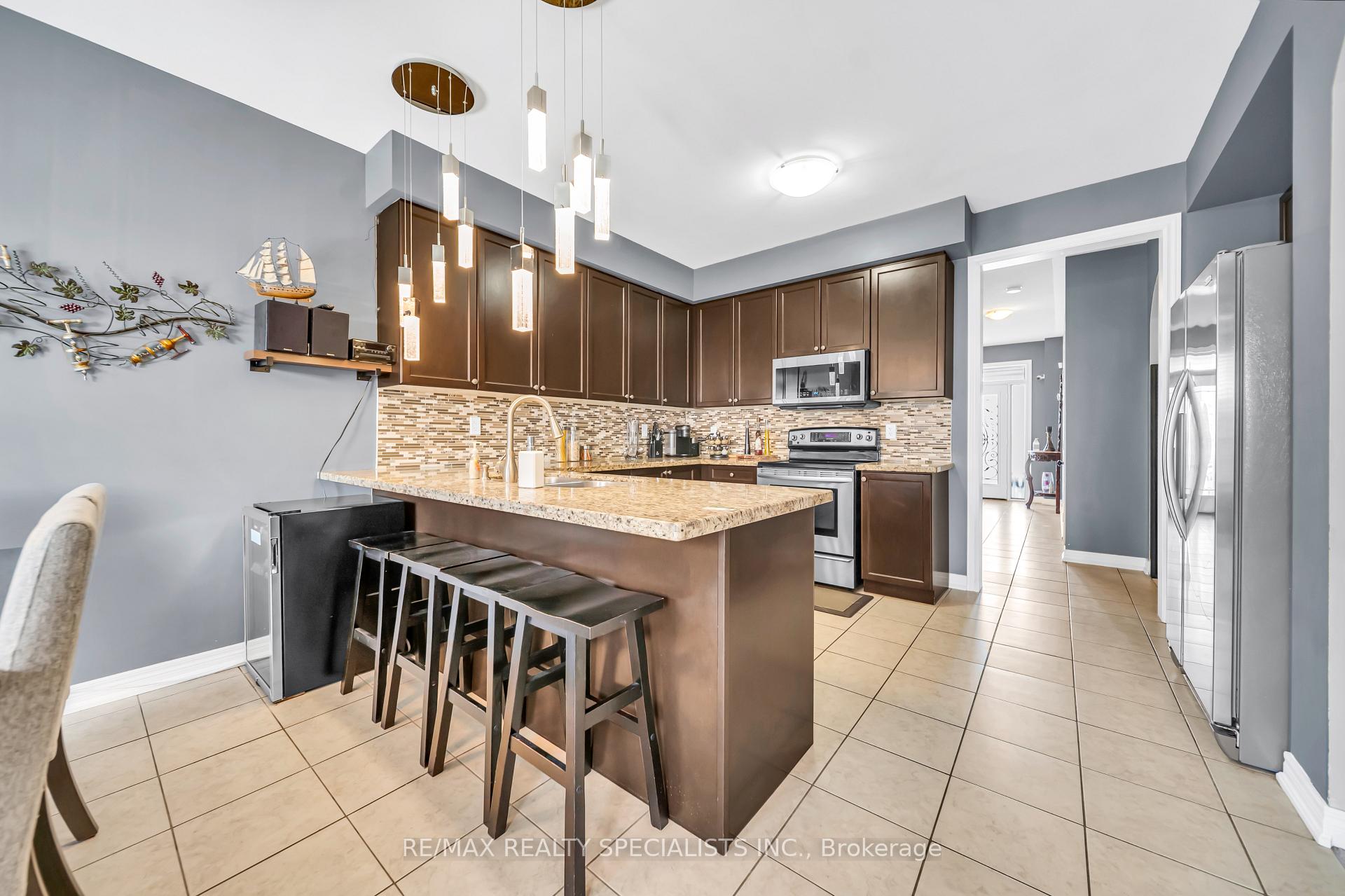Photo 9 of 1328 Rolph Terrace, Milton, Beaty — HOMEH