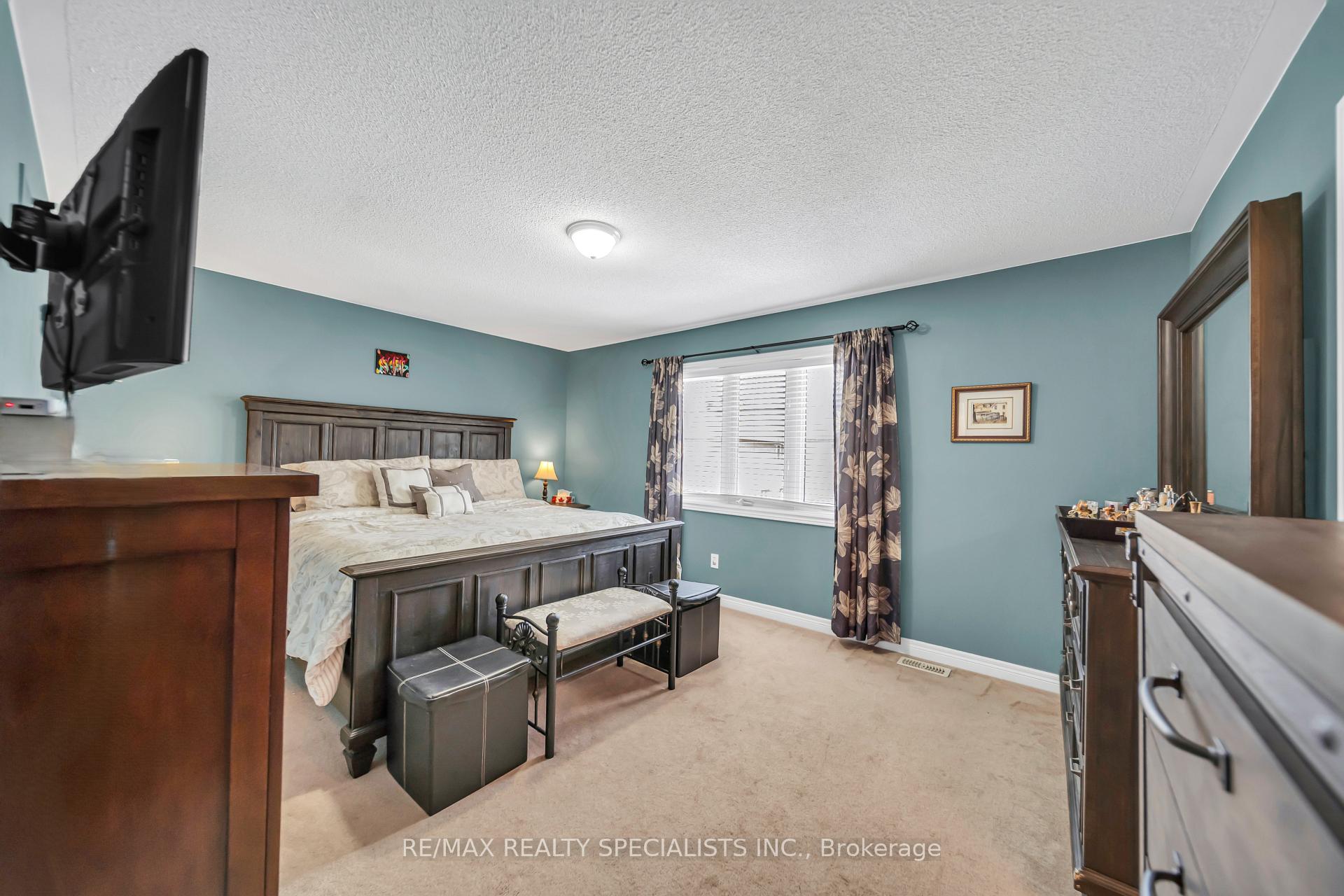 Photo 12 of 1328 Rolph Terrace, Milton, Beaty — HOMEH