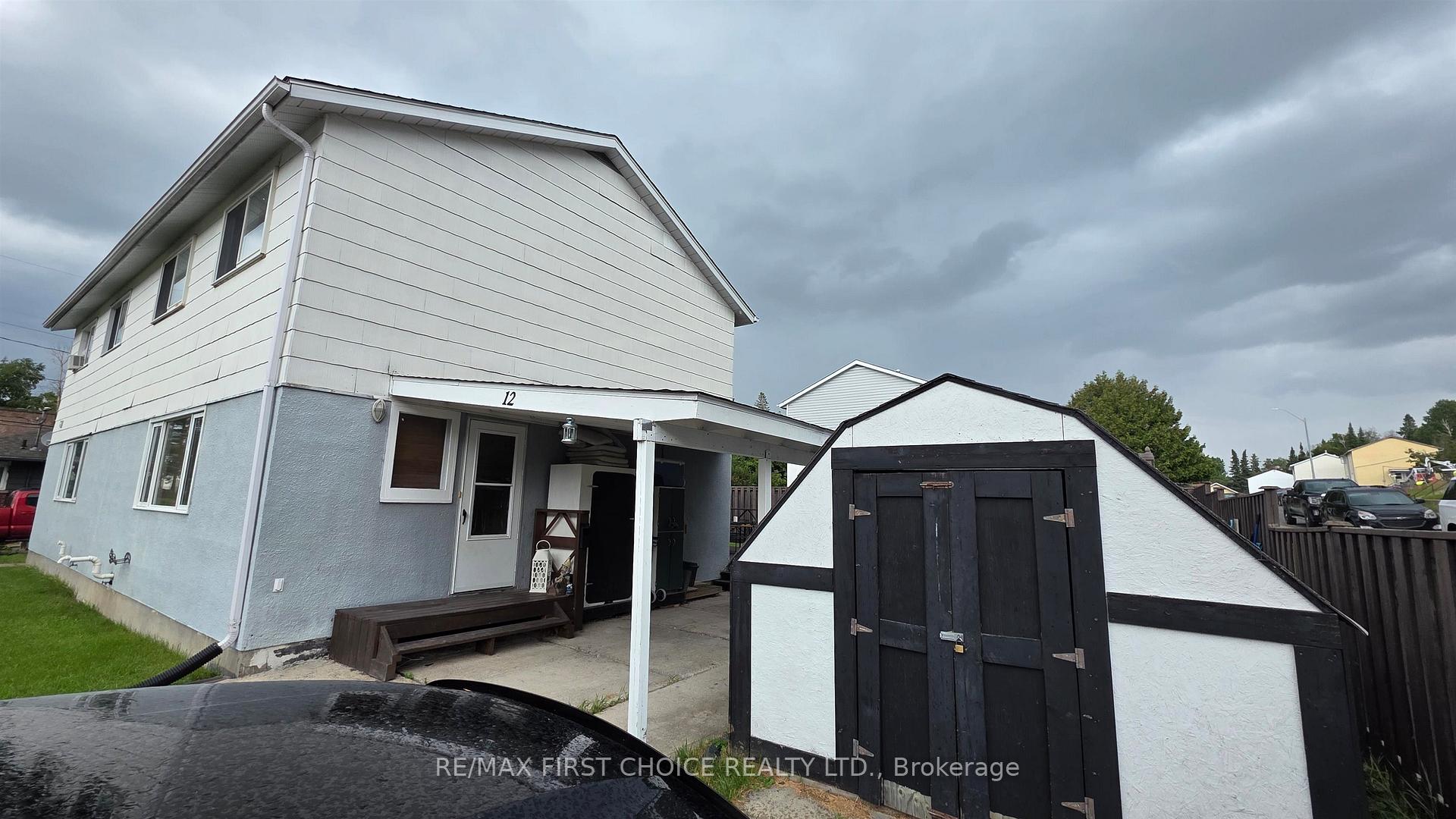 Photo 3 of 12 Drewry Drive, Kenora, Pinecrest — HOMEH