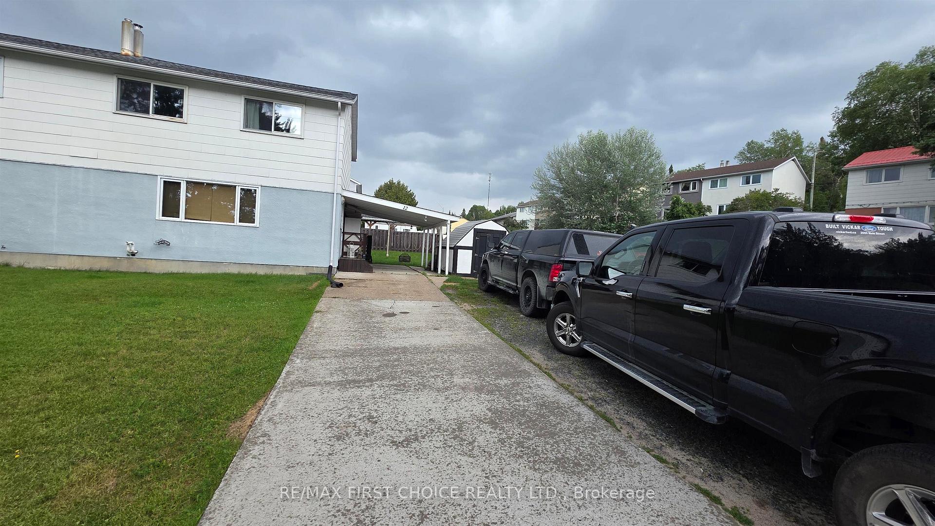 Photo 4 of 12 Drewry Drive, Kenora, Pinecrest — HOMEH