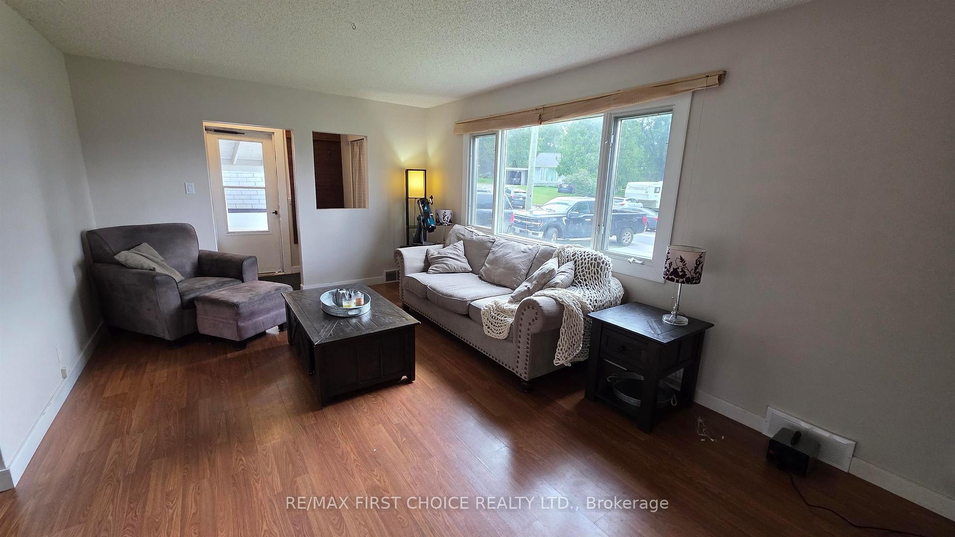 Photo 17 of 12 Drewry Drive, Kenora, Pinecrest — HOMEH
