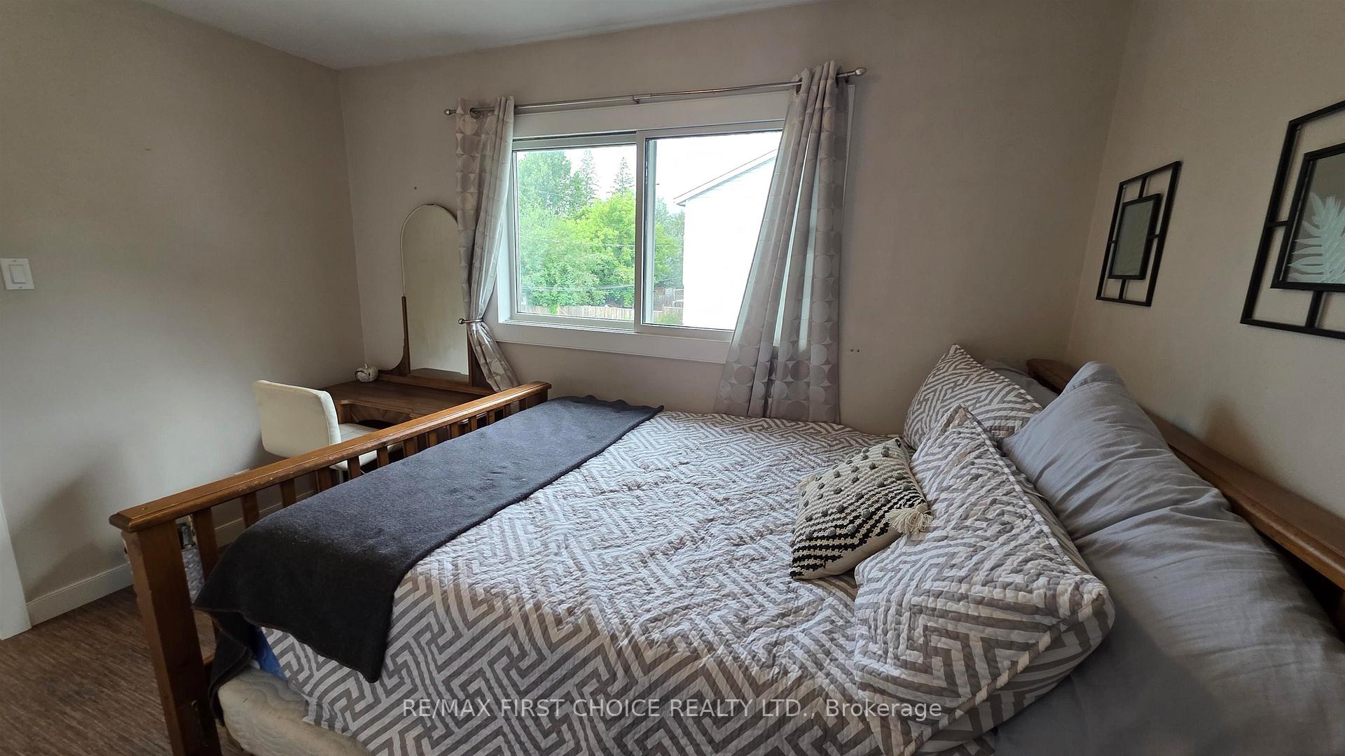 Photo 34 of 12 Drewry Drive, Kenora, Pinecrest — HOMEH