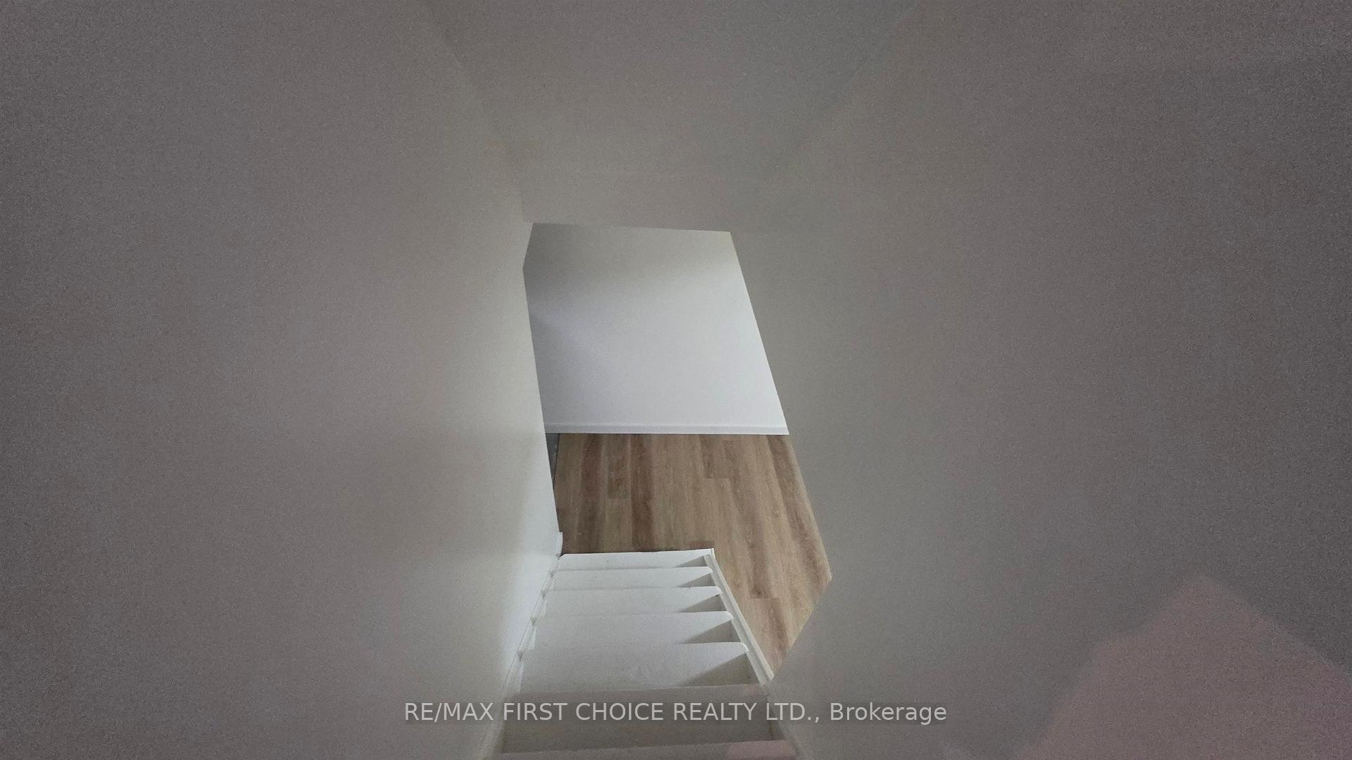 Photo 38 of 12 Drewry Drive, Kenora, Pinecrest — HOMEH