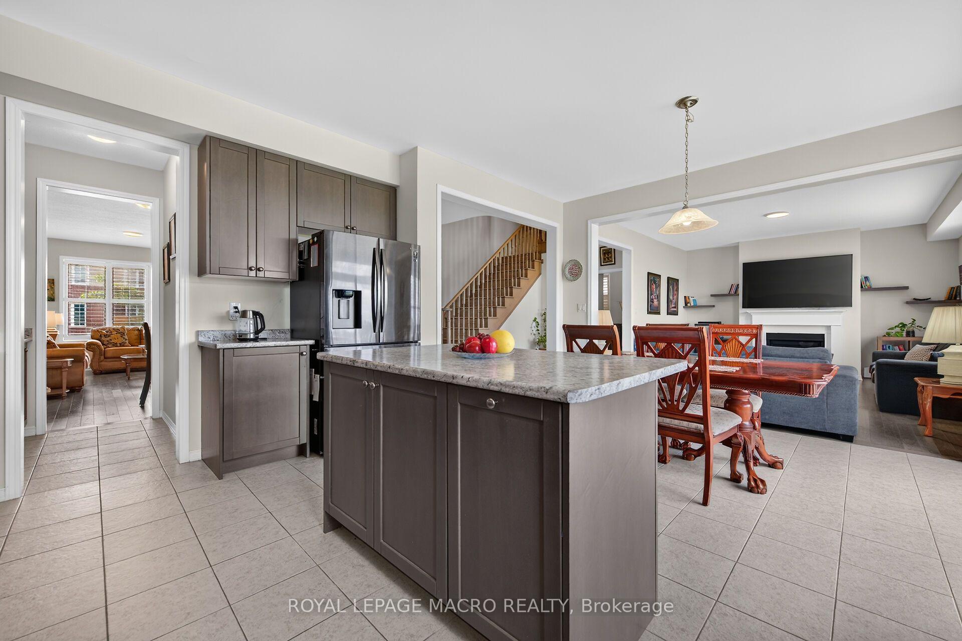 Photo 11 of 76 McWatters Street, Hamilton, Rural Glanbrook — HOMEH