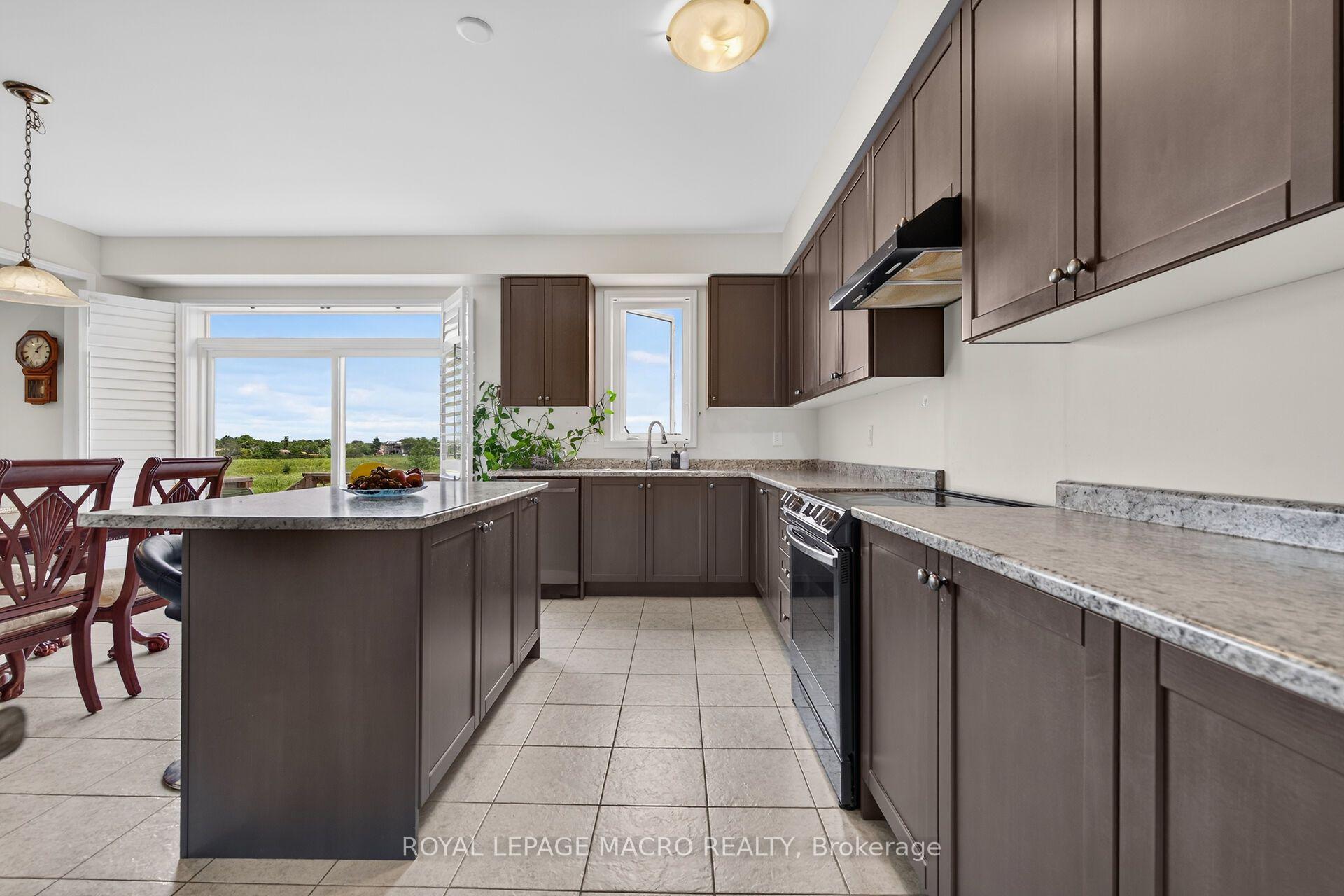 Photo 12 of 76 McWatters Street, Hamilton, Rural Glanbrook — HOMEH
