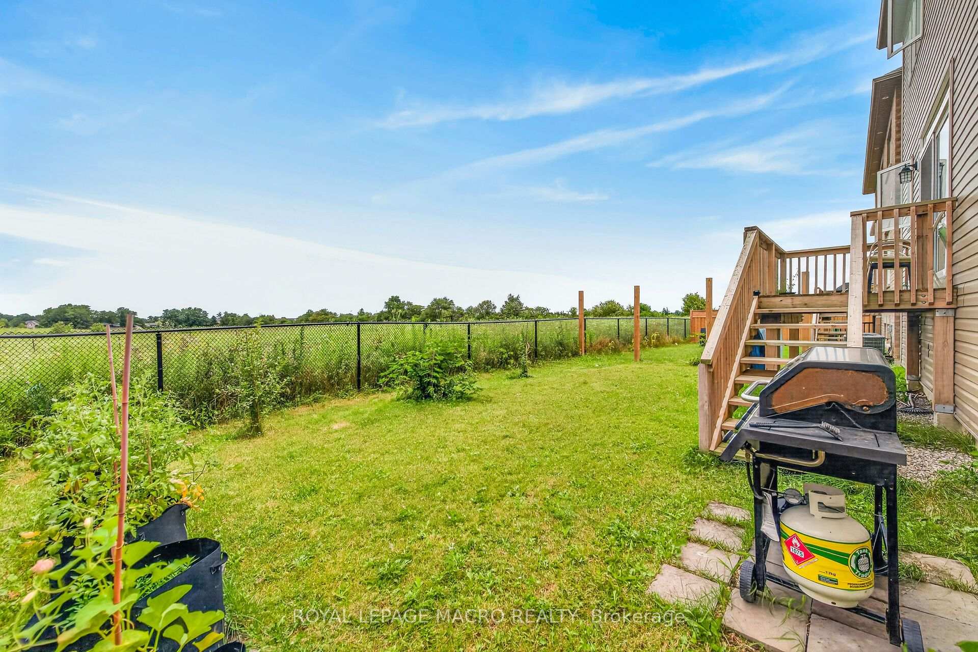 Photo 43 of 76 McWatters Street, Hamilton, Rural Glanbrook — HOMEH