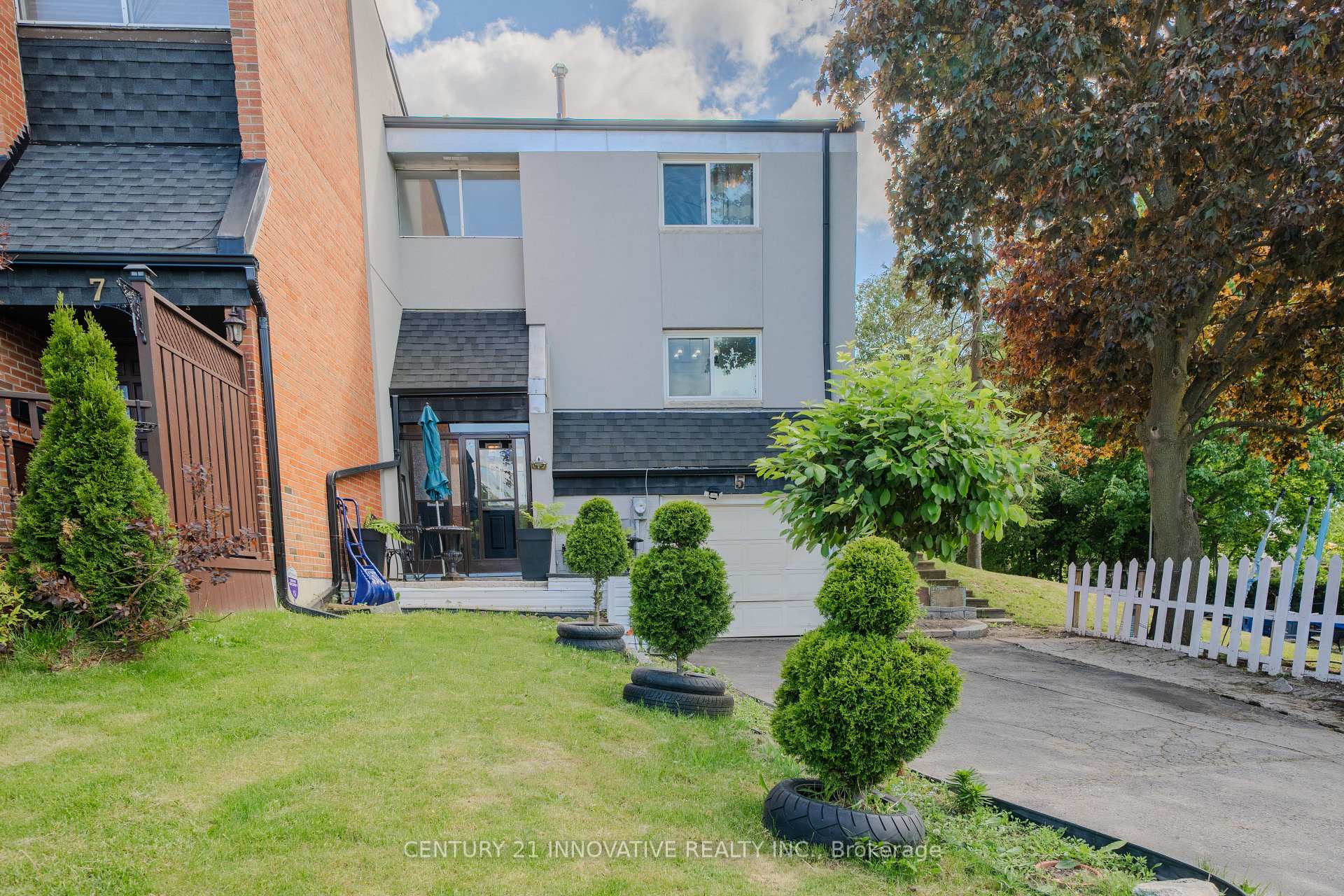 Photo 4 of 5 Cheatham Place, Scarborough, Malvern — HOMEH