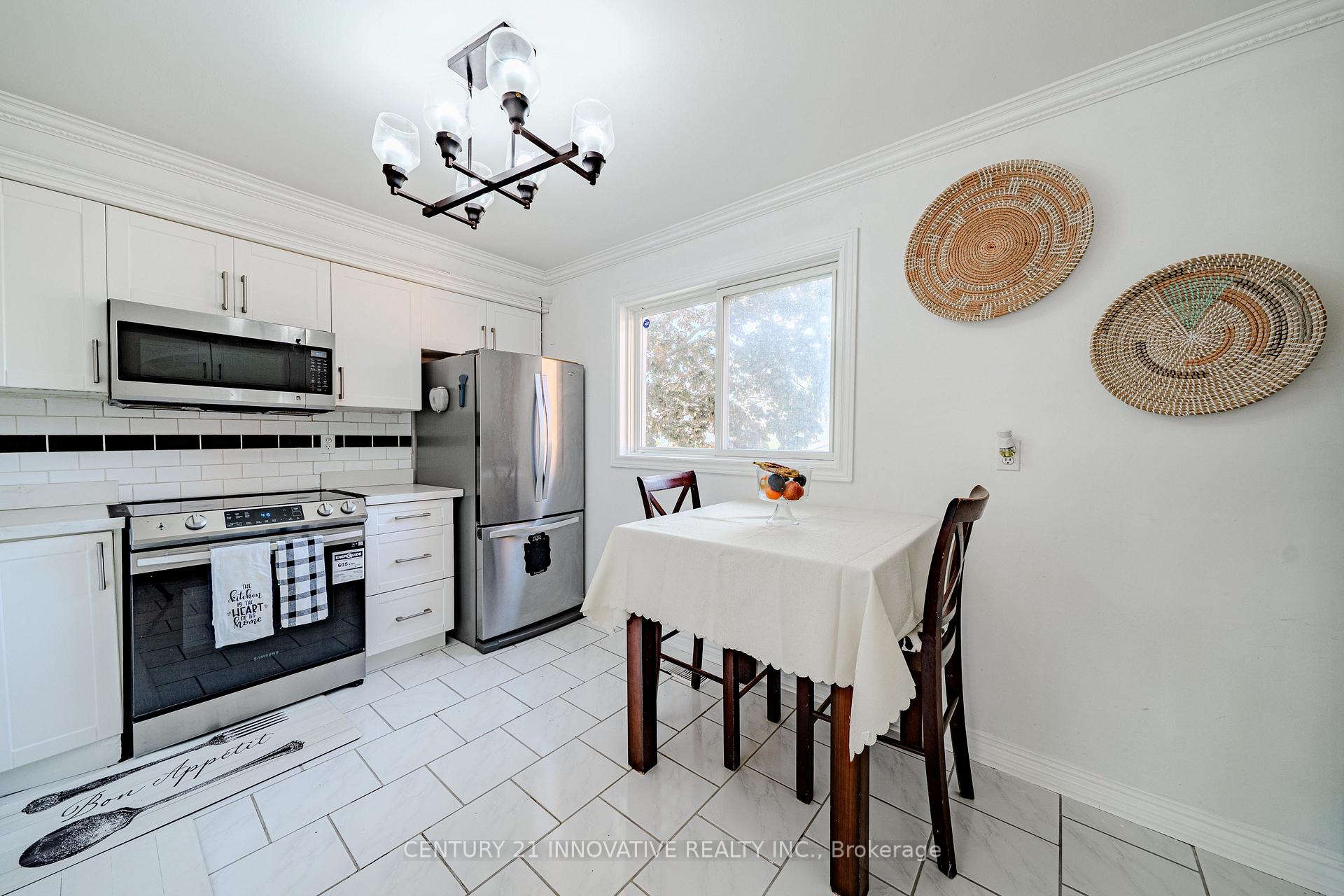 Photo 10 of 5 Cheatham Place, Scarborough, Malvern — HOMEH