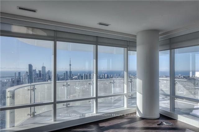 Photo 3 of Unit 6506, 1 Bloor Street E, Toronto, Church-Yonge Corridor — HOMEH
