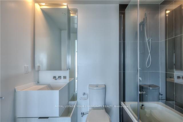 Photo 10 of Unit 6506, 1 Bloor Street E, Toronto, Church-Yonge Corridor — HOMEH