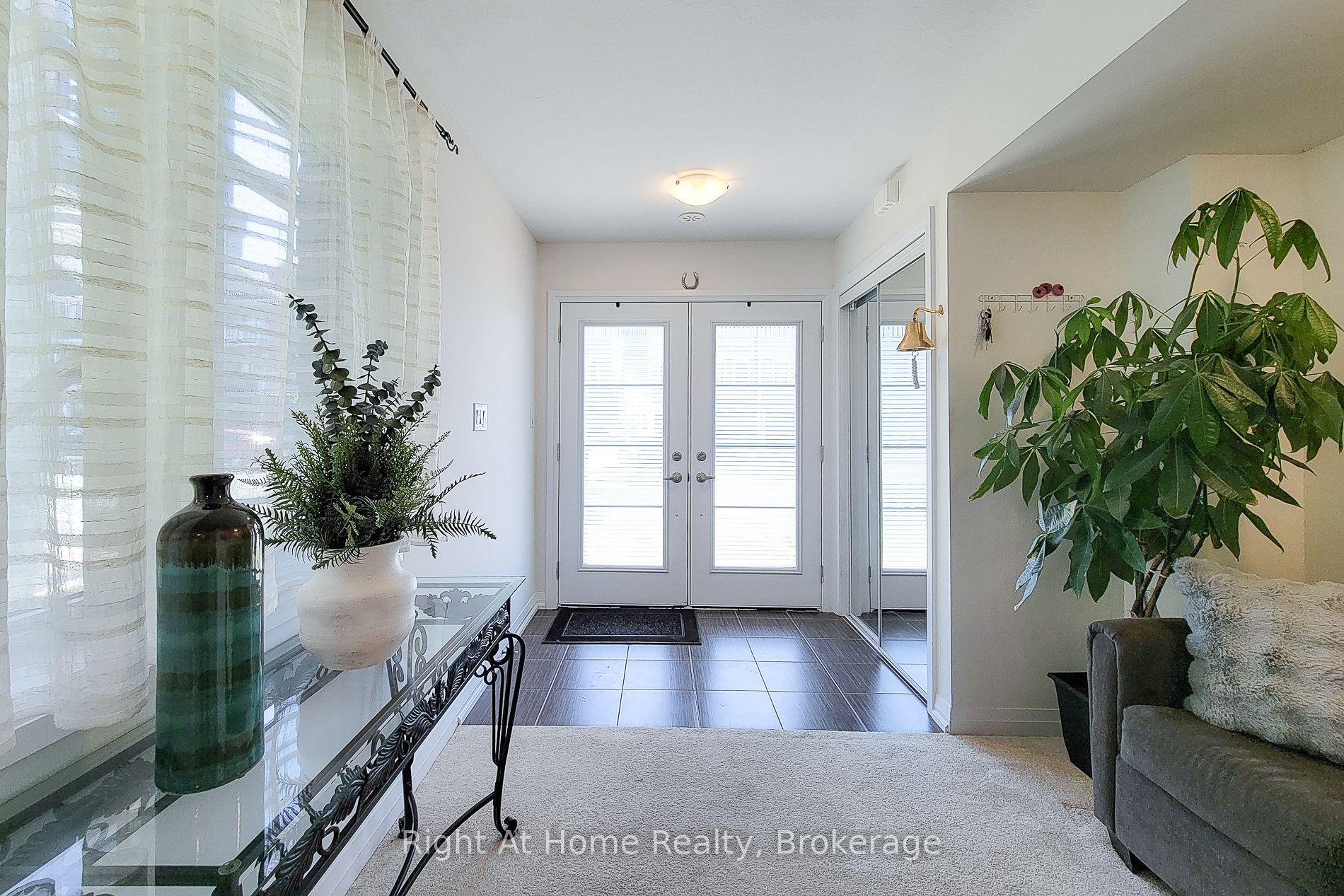 Photo 37 of 3 Norwich Crescent, Haldimand — HOMEH