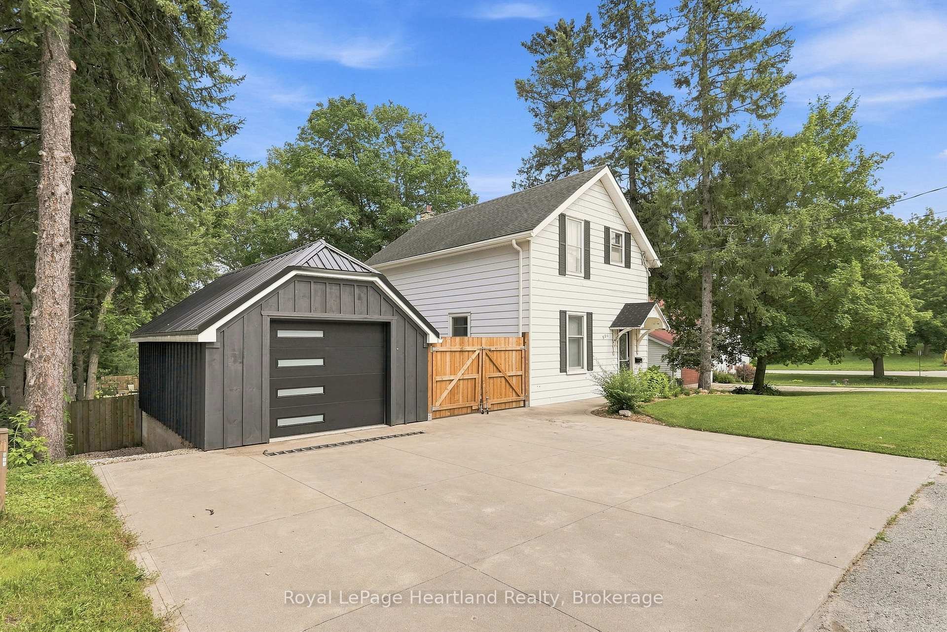Photo 39 of 504 Maple Street, Brockton — HOMEH