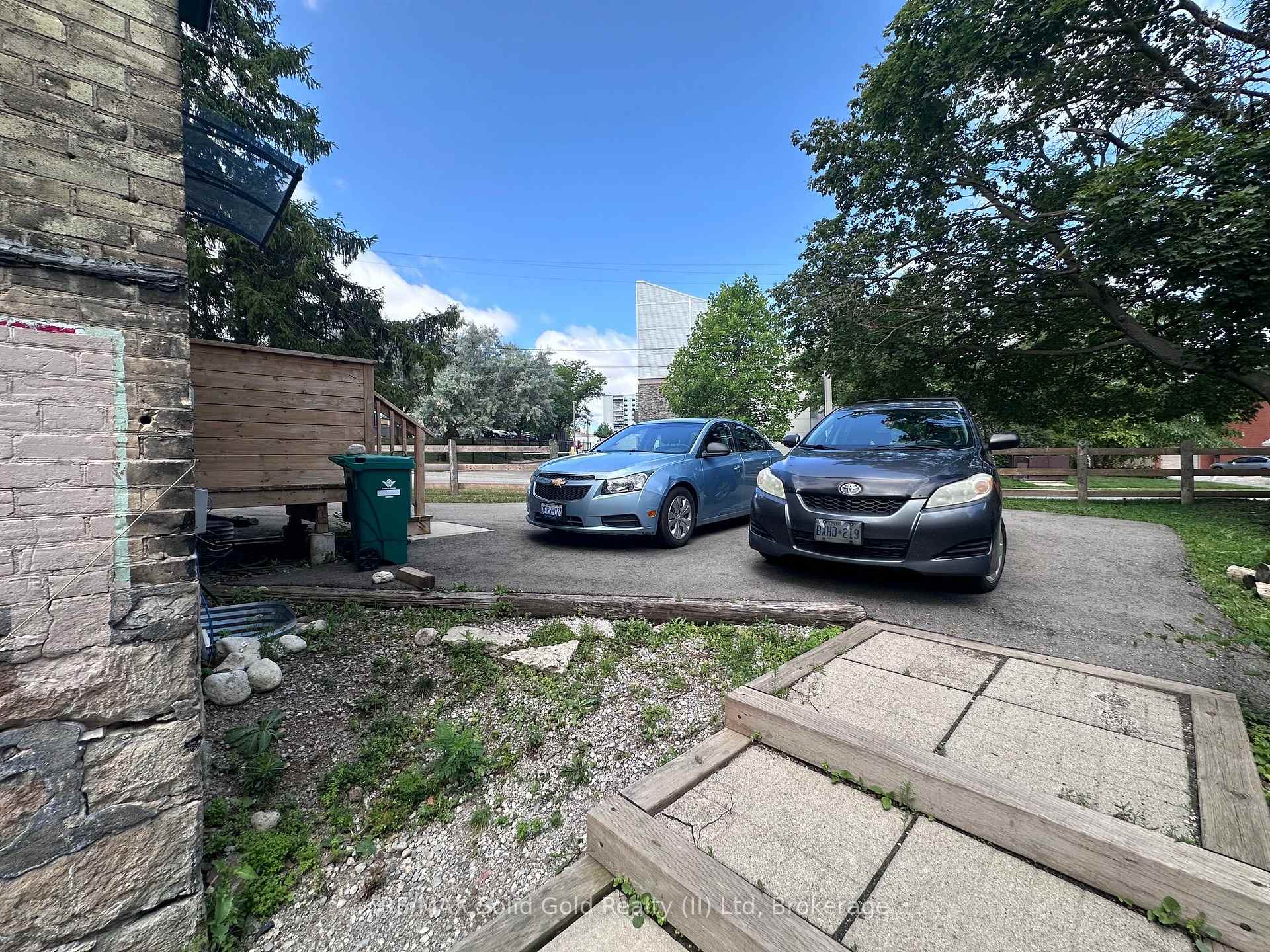 Photo 32 of 10 Shanley Street, Kitchener, KW Hospital — HOMEH