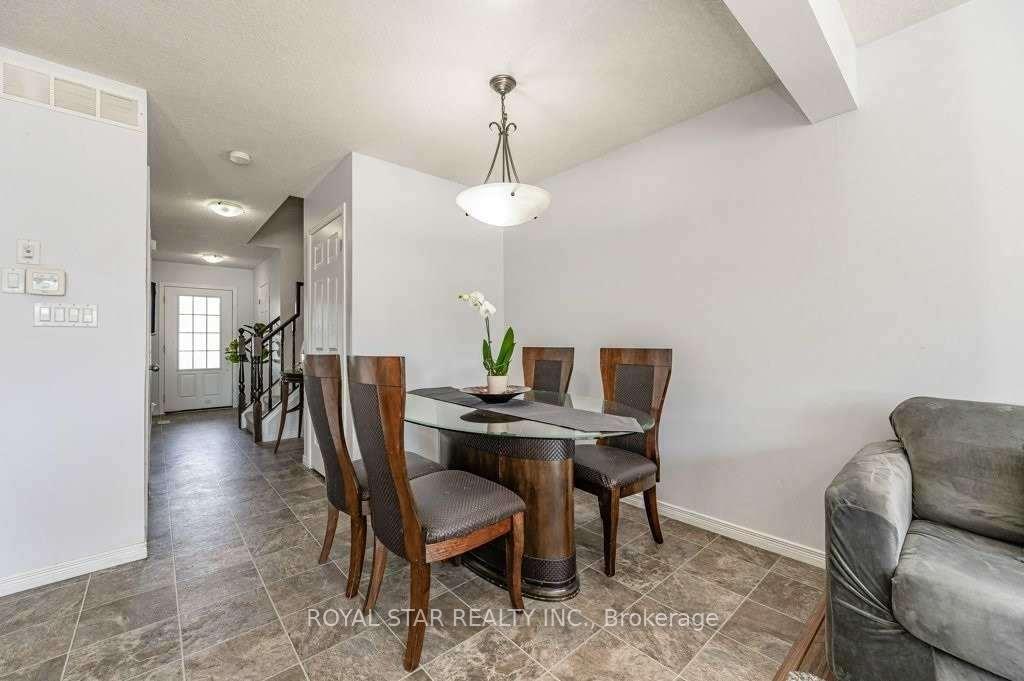 Photo 12 of Unit B8, 7 Upper Mercer Street, Kitchener, Grand River South — HOMEH