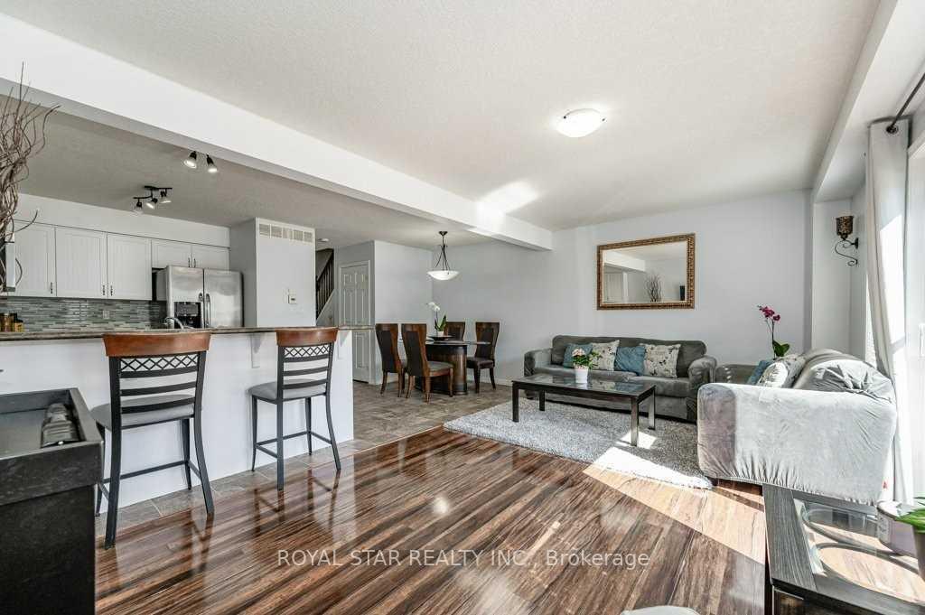 Photo 16 of Unit B8, 7 Upper Mercer Street, Kitchener, Grand River South — HOMEH