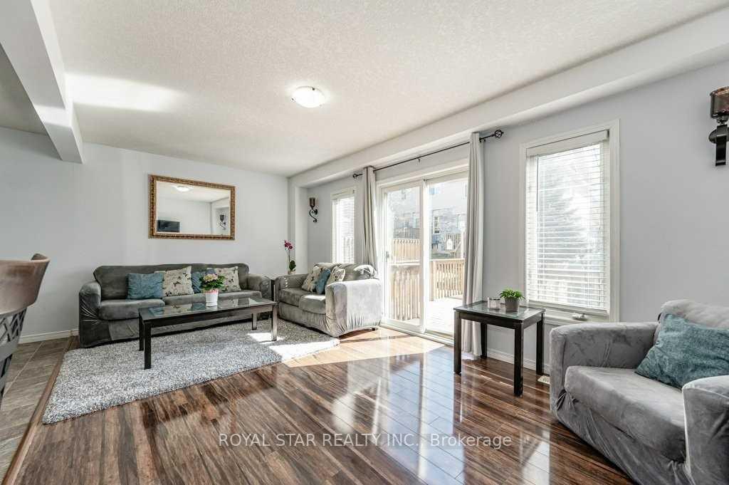 Photo 17 of Unit B8, 7 Upper Mercer Street, Kitchener, Grand River South — HOMEH