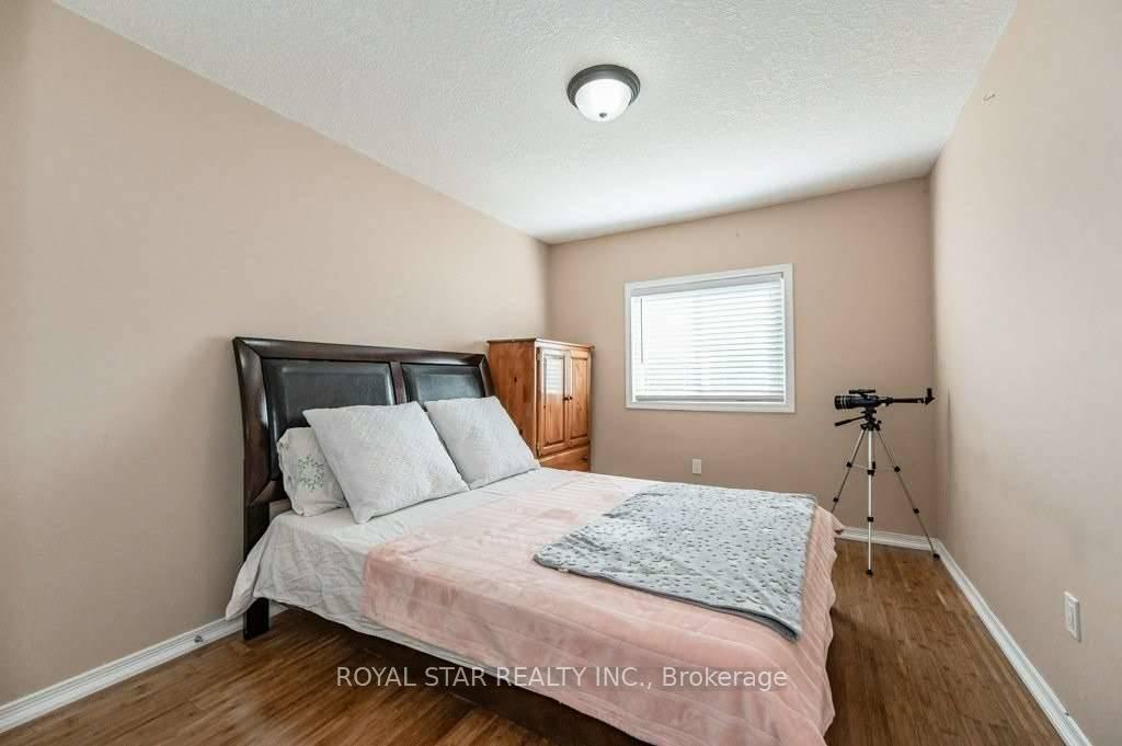 Photo 20 of Unit B8, 7 Upper Mercer Street, Kitchener, Grand River South — HOMEH