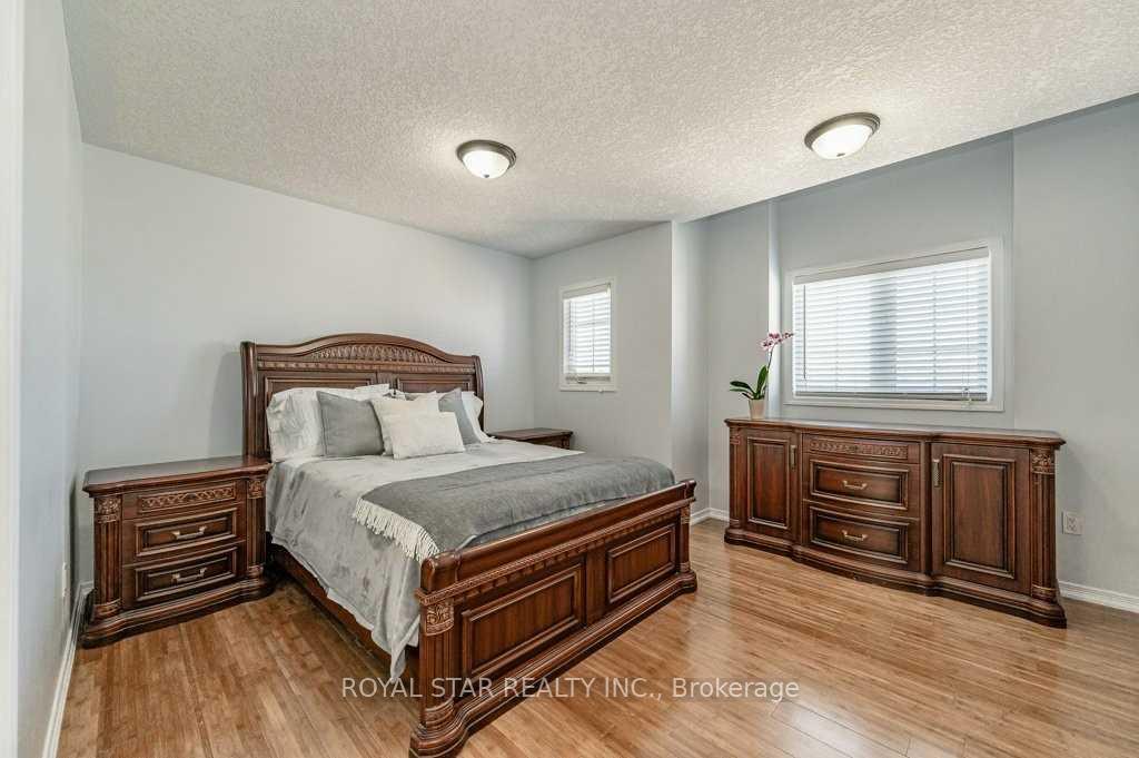 Photo 25 of Unit B8, 7 Upper Mercer Street, Kitchener, Grand River South — HOMEH