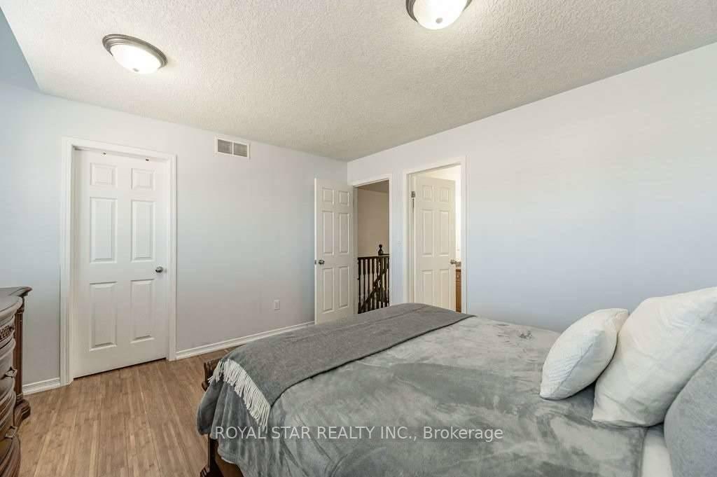 Photo 26 of Unit B8, 7 Upper Mercer Street, Kitchener, Grand River South — HOMEH