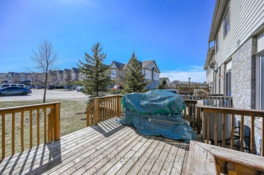 Photo 35 of Unit B8, 7 Upper Mercer Street, Kitchener, Grand River South — HOMEH