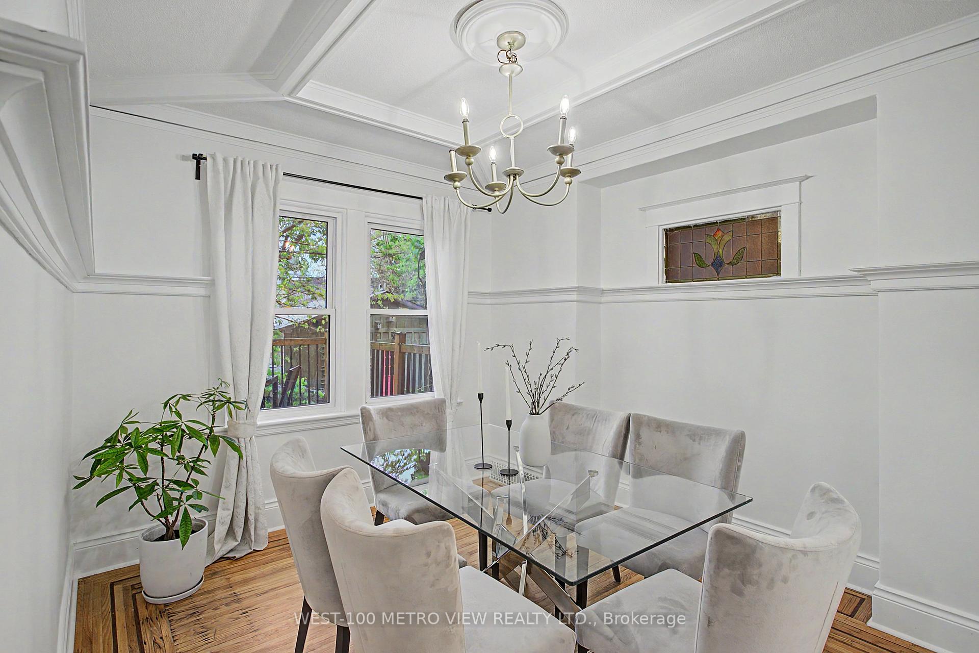 Photo 3 of 21 Springer Avenue, Hamilton, Blakeley — HOMEH