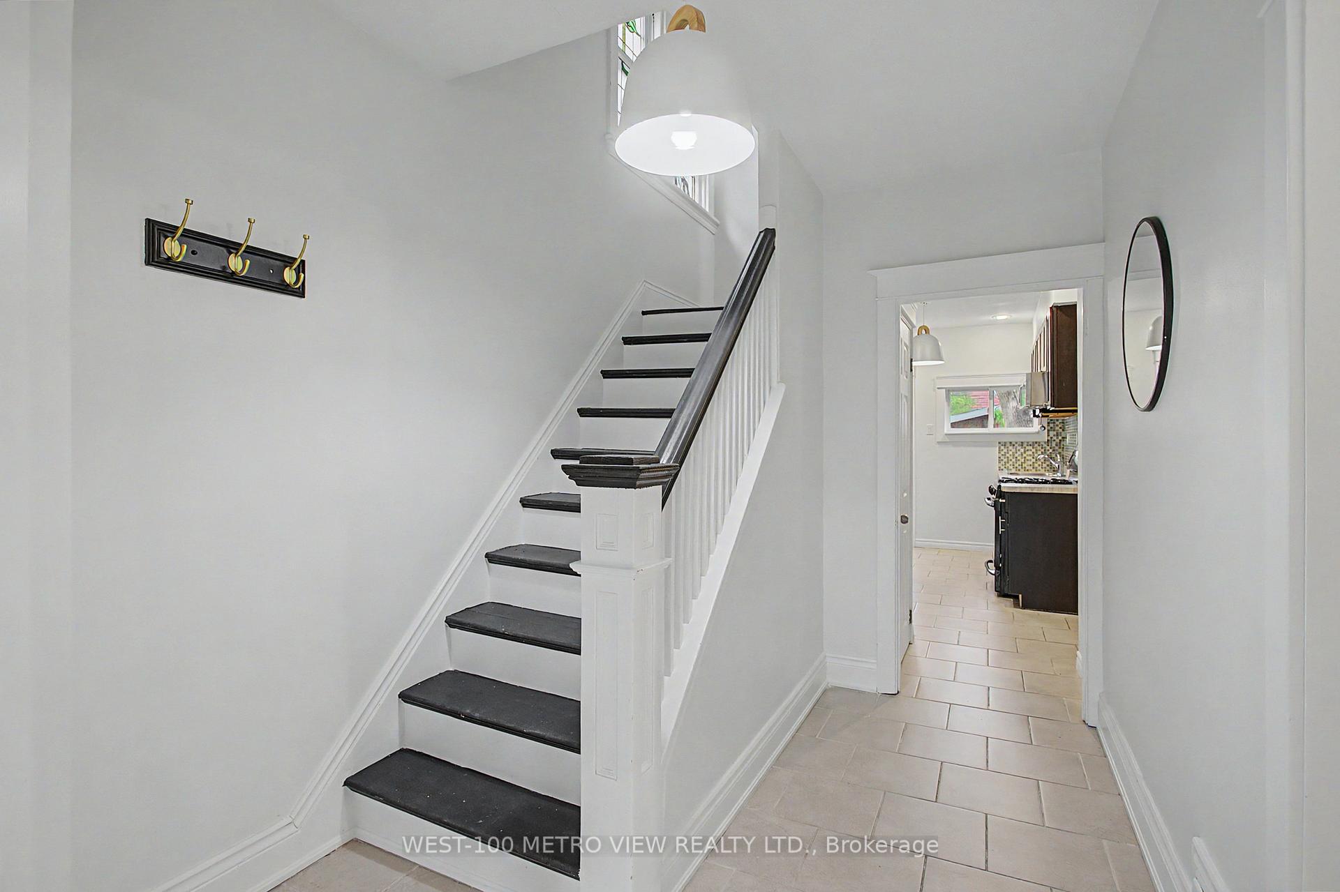 Photo 8 of 21 Springer Avenue, Hamilton, Blakeley — HOMEH