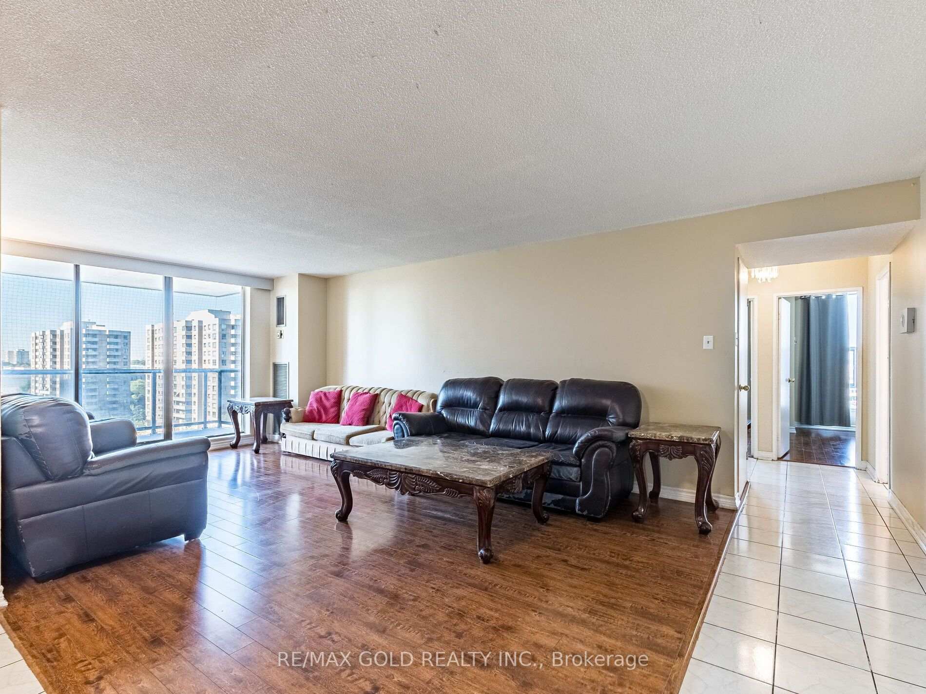 Photo 19 of Unit 1010, 17 Knightsbridge Road, Brampton, Queen Street Corridor — HOMEH