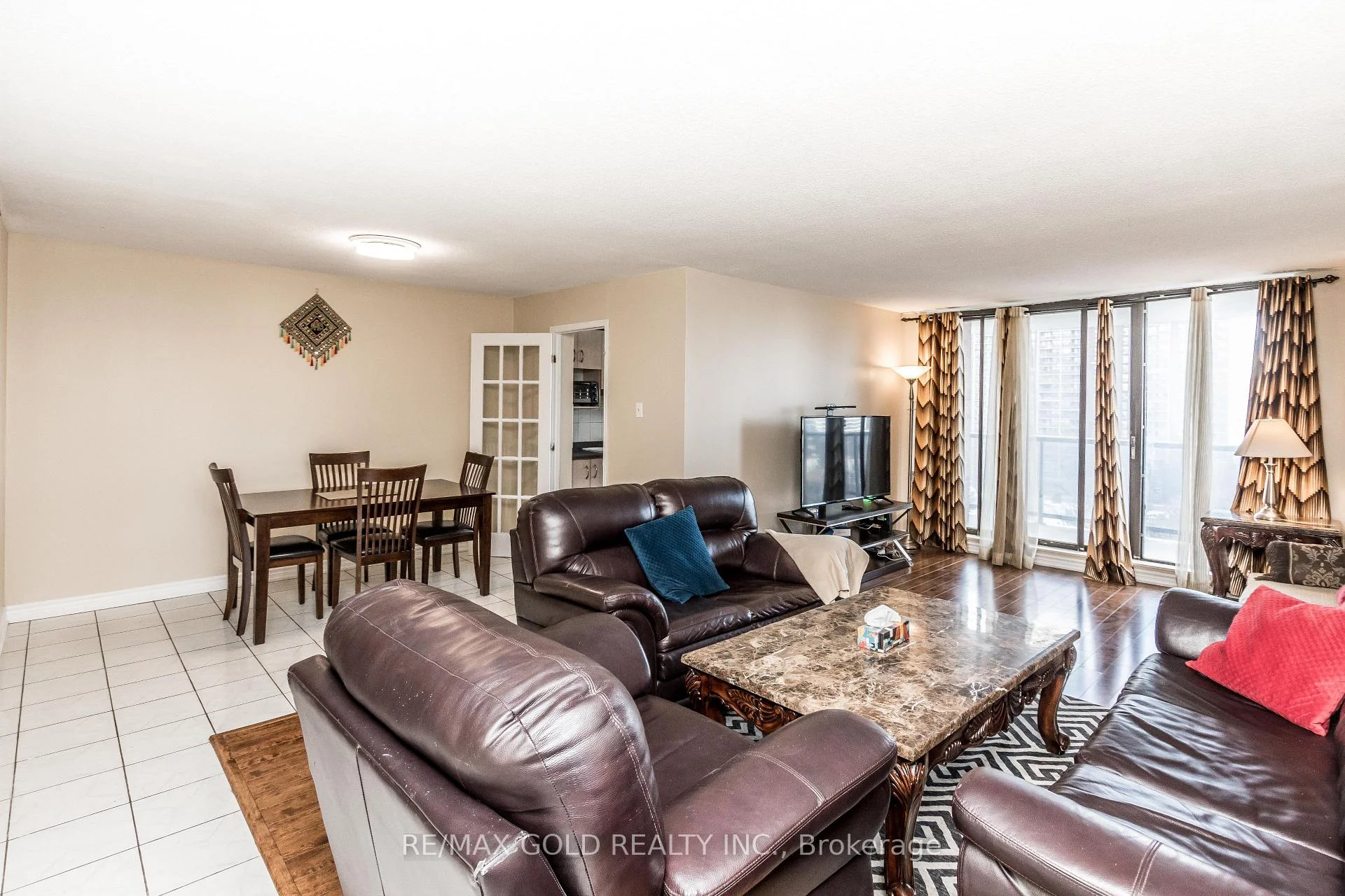 Photo 24 of Unit 1010, 17 Knightsbridge Road, Brampton, Queen Street Corridor — HOMEH