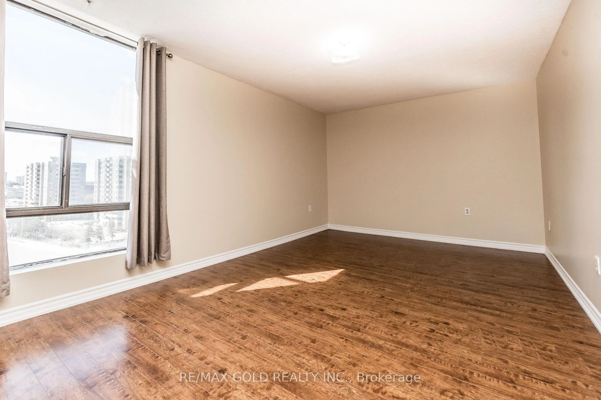 Photo 46 of Unit 1010, 17 Knightsbridge Road, Brampton, Queen Street Corridor — HOMEH
