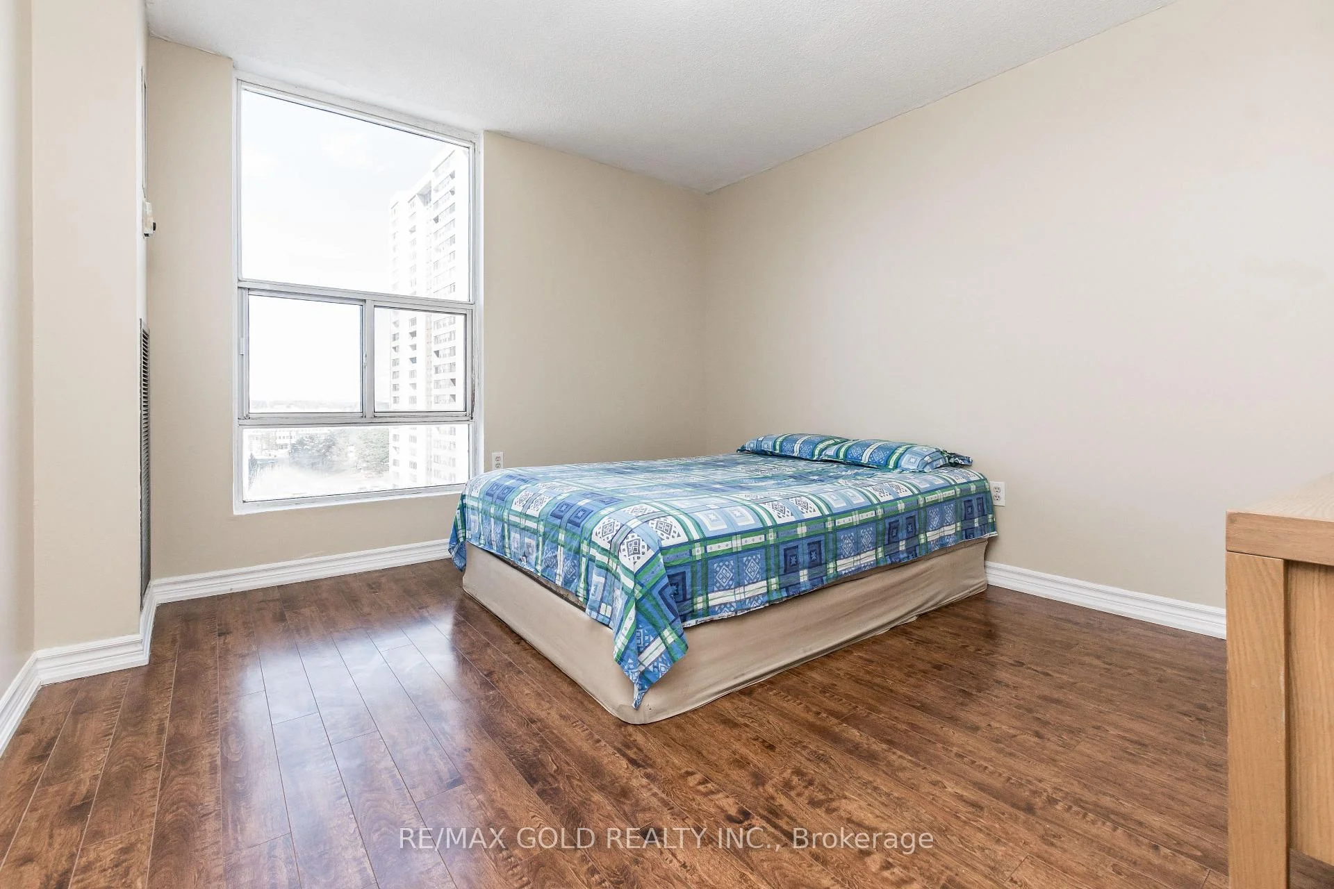 Photo 56 of Unit 1010, 17 Knightsbridge Road, Brampton, Queen Street Corridor — HOMEH