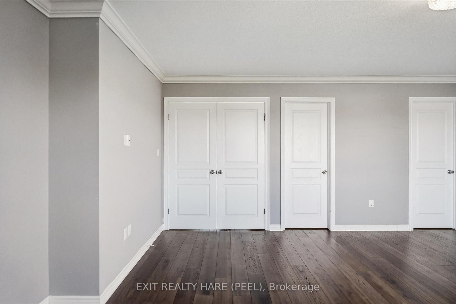 Photo 26 of 174 Irwin Avenue, Hamilton, Meadowlands — HOMEH