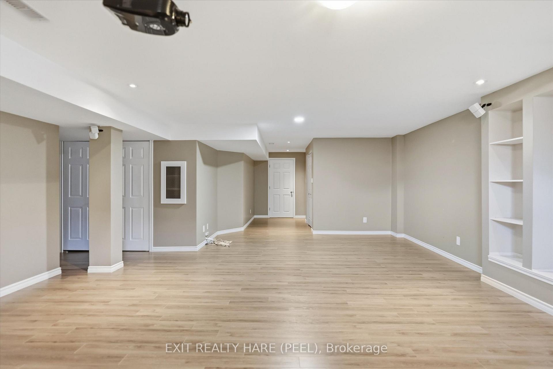 Photo 38 of 174 Irwin Avenue, Hamilton, Meadowlands — HOMEH