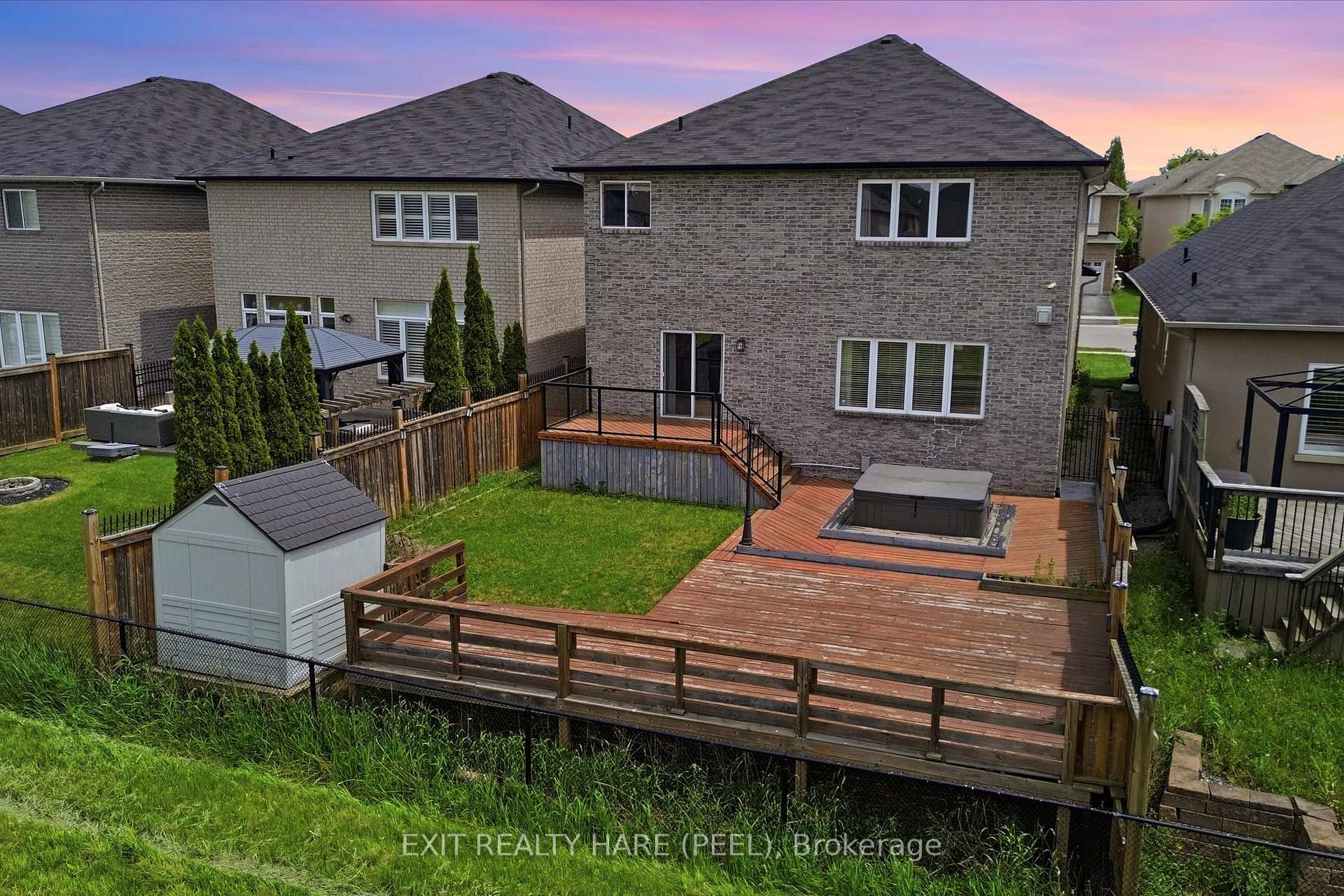 Photo 47 of 174 Irwin Avenue, Hamilton, Meadowlands — HOMEH