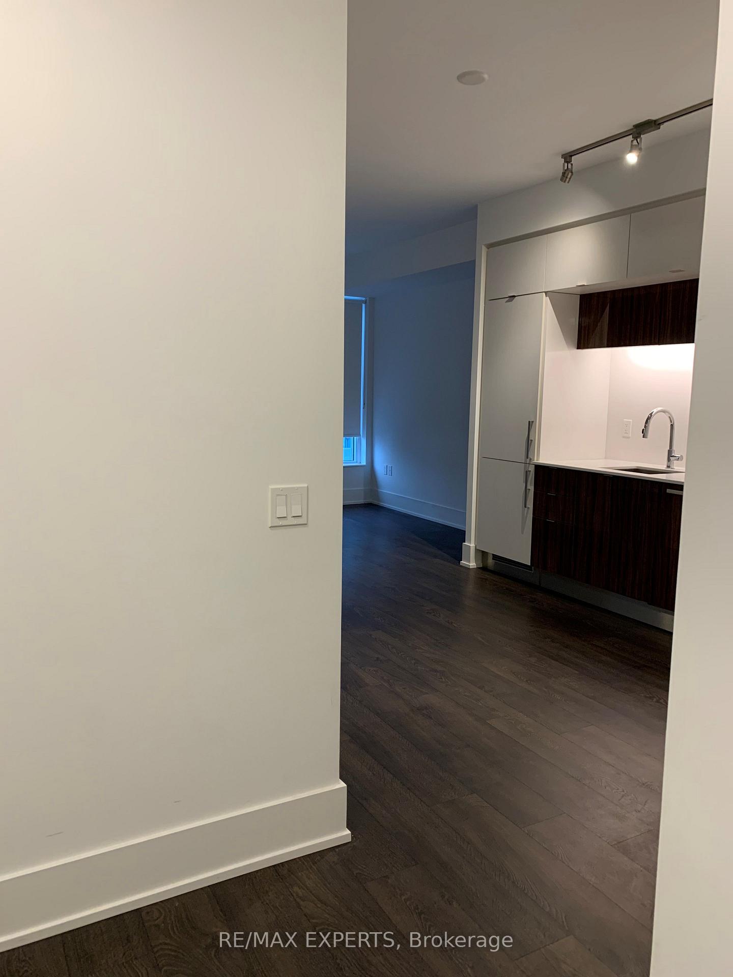 Photo 9 of Unit 3613, 10 York Street, Toronto, Waterfront Communities — HOMEH