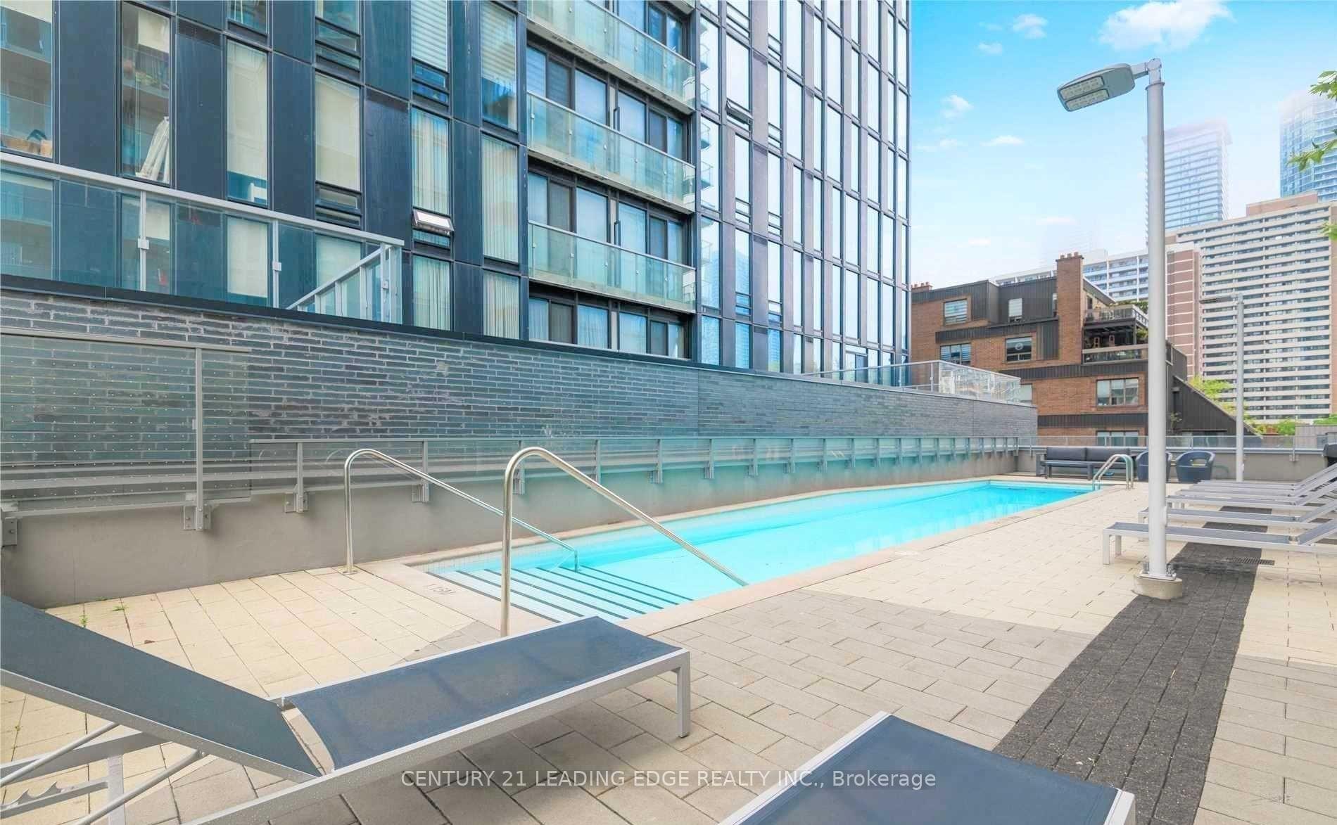 Photo 3 of Unit 706, 50 Wellesley Street E, Toronto, Church-Yonge Corridor — HOMEH