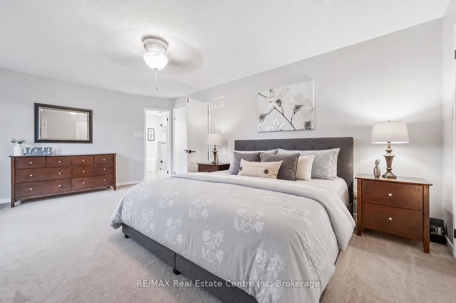 Photo 14 of 339 Daniel Crescent, Centre Wellington, Elora/Salem — HOMEH
