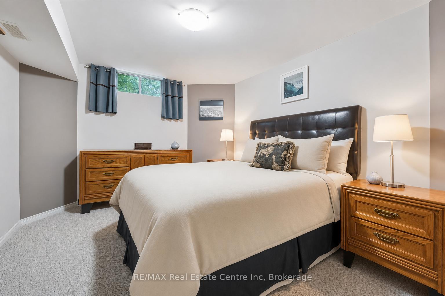 Photo 26 of 339 Daniel Crescent, Centre Wellington, Elora/Salem — HOMEH