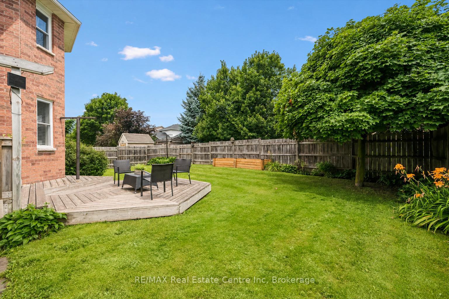 Photo 28 of 339 Daniel Crescent, Centre Wellington, Elora/Salem — HOMEH