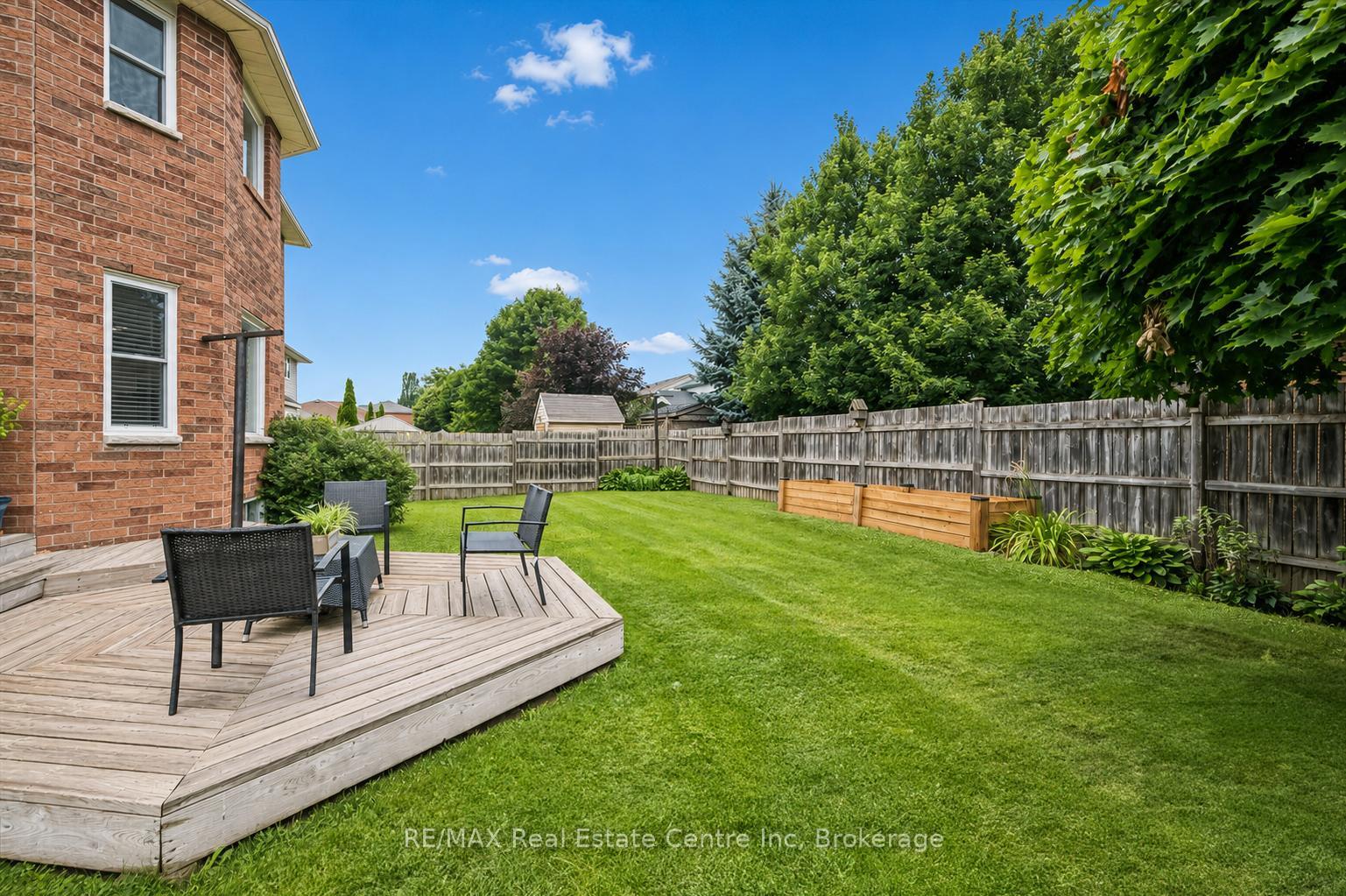 Photo 30 of 339 Daniel Crescent, Centre Wellington, Elora/Salem — HOMEH