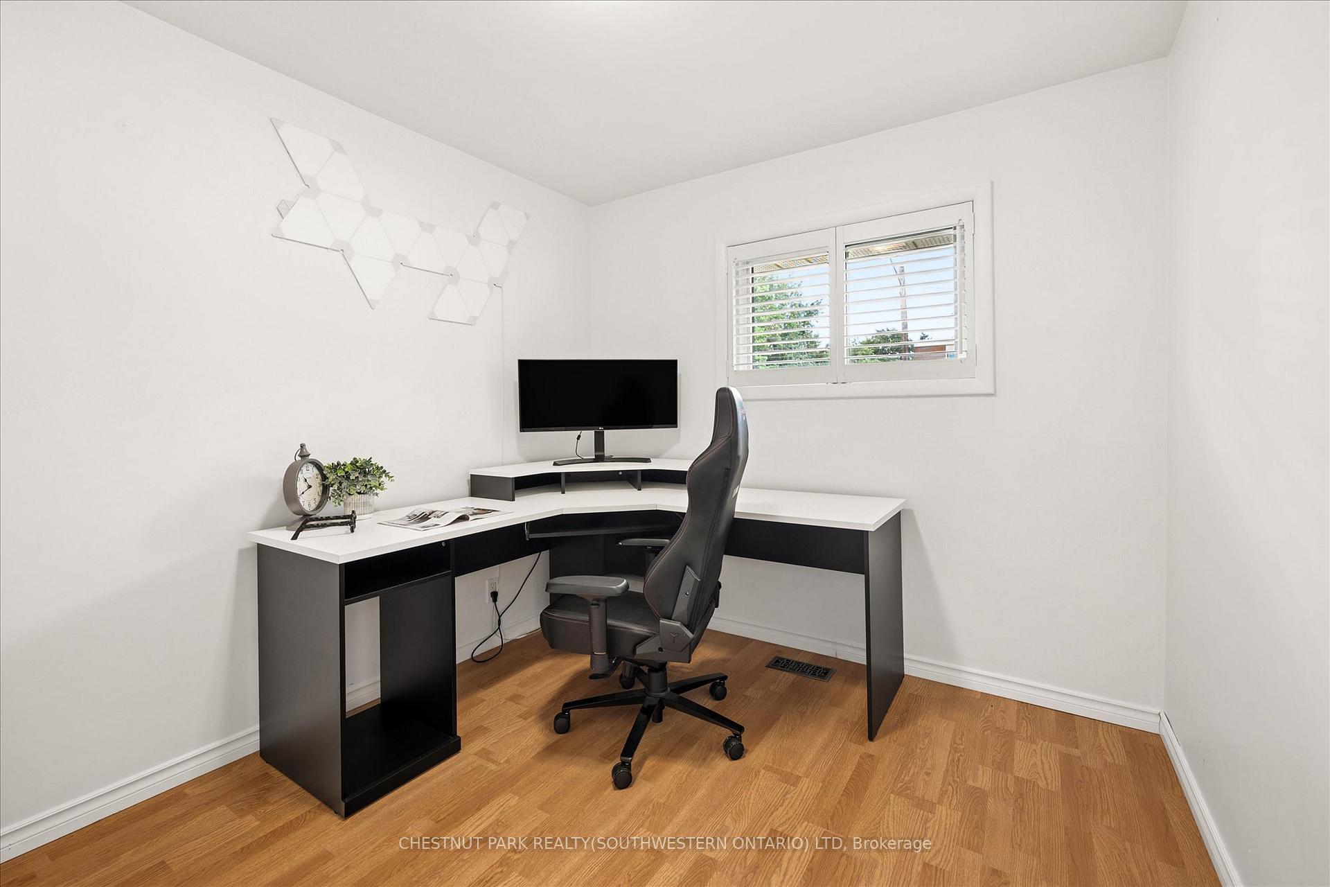 Photo 12 of 75 Albert Street, Cambridge, Christopher-Champlain — HOMEH