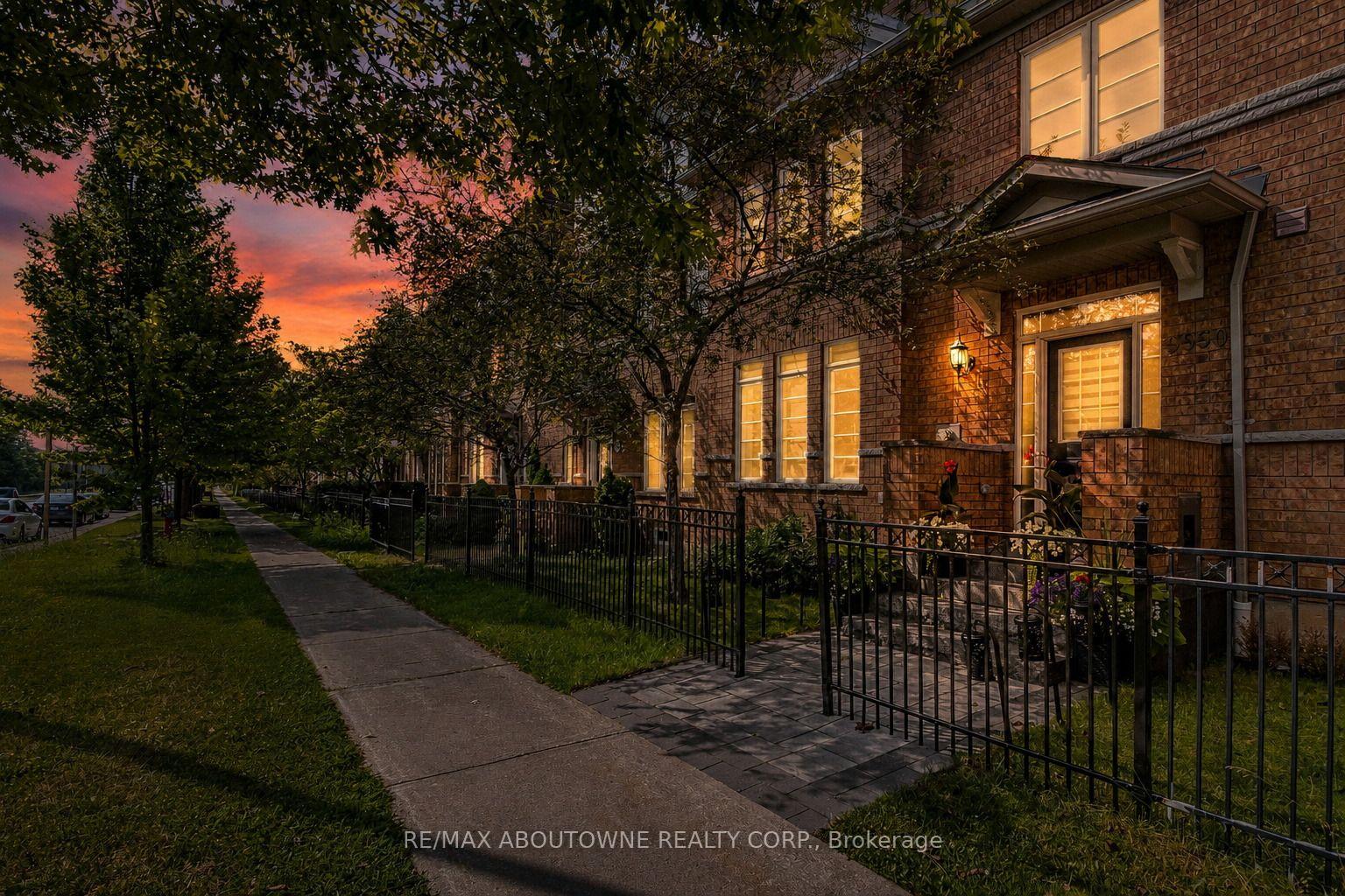 Photo 2 of 5550 Tenth Line W, Mississauga, Churchill Meadows — HOMEH