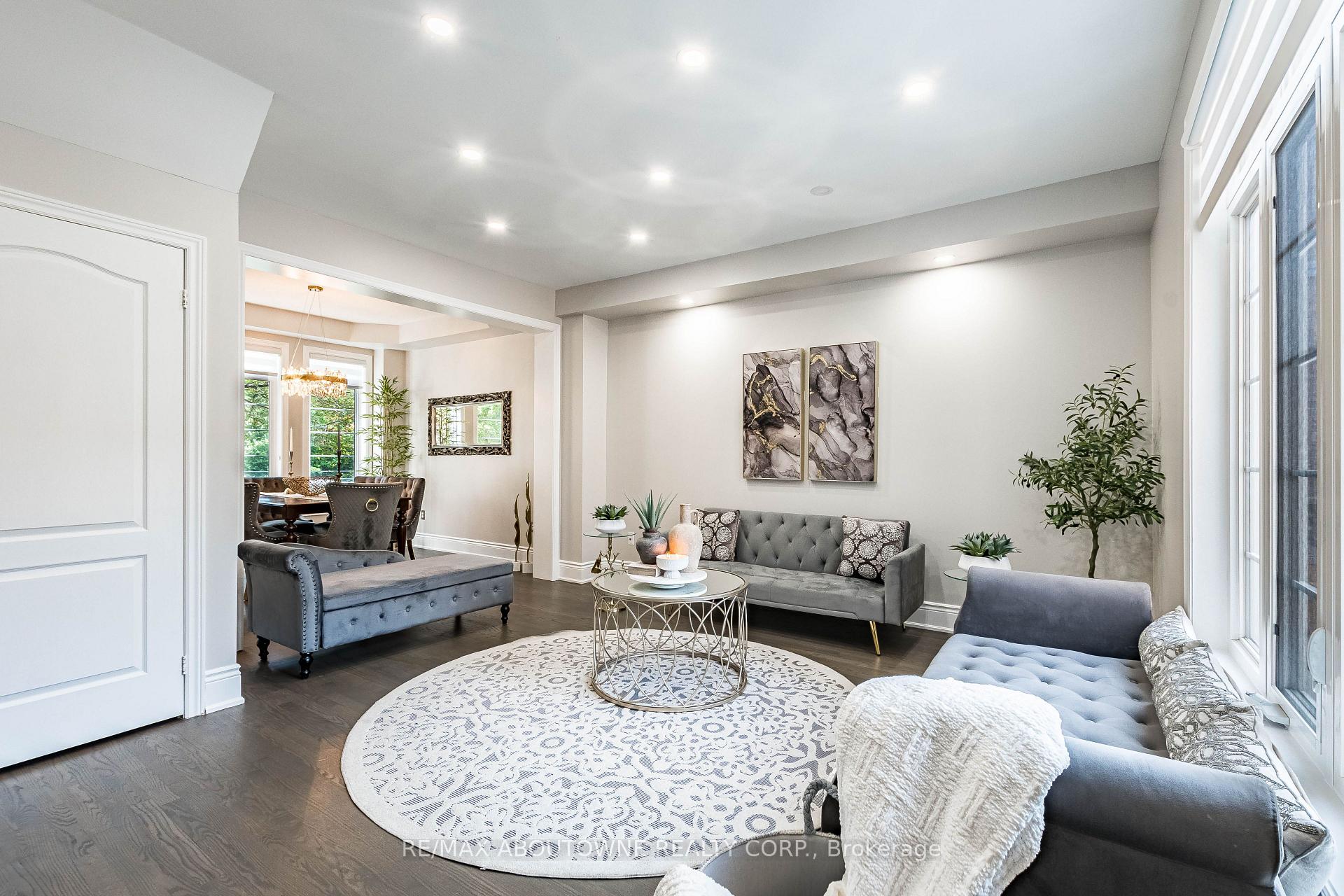 Photo 11 of 5550 Tenth Line W, Mississauga, Churchill Meadows — HOMEH