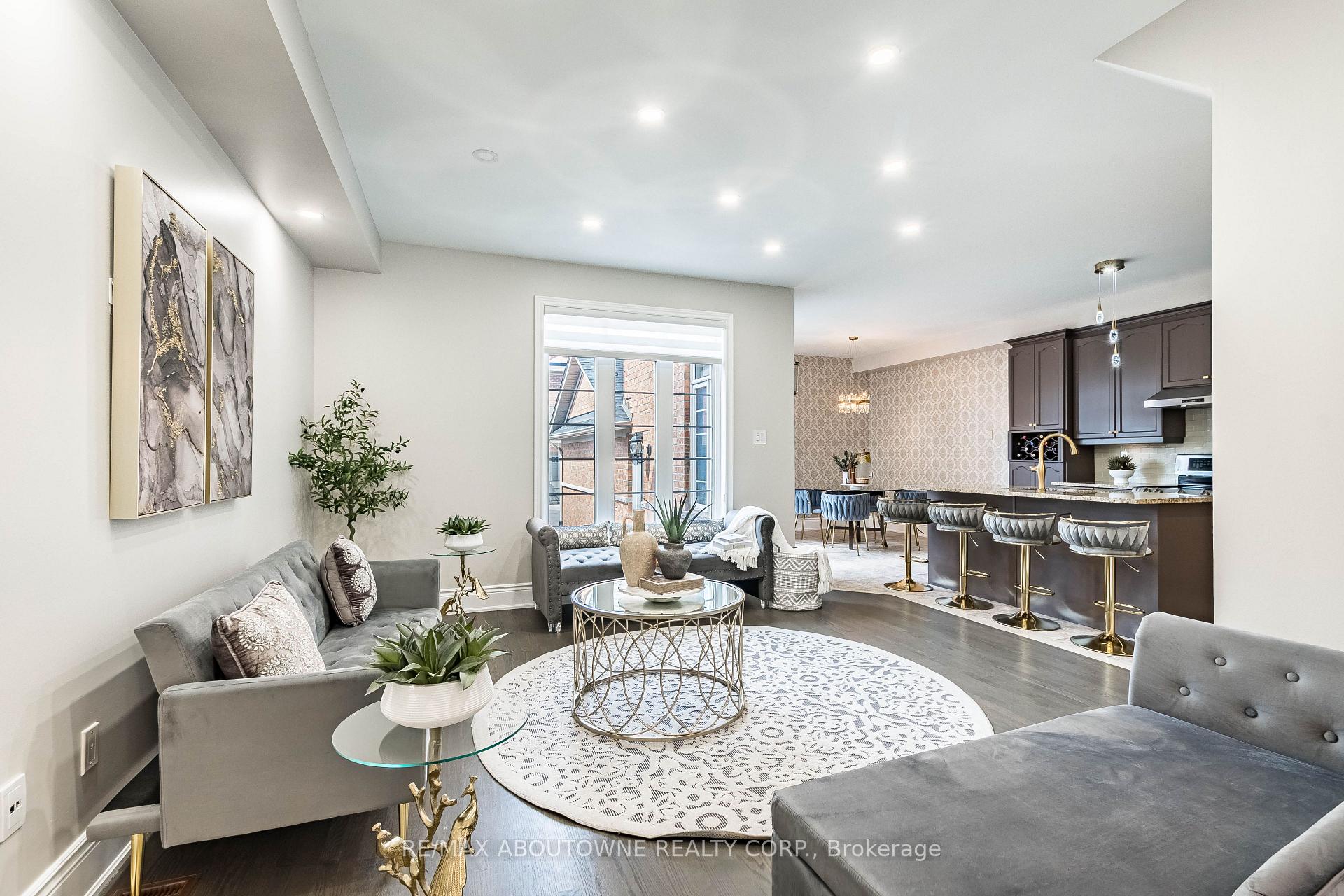 Photo 12 of 5550 Tenth Line W, Mississauga, Churchill Meadows — HOMEH