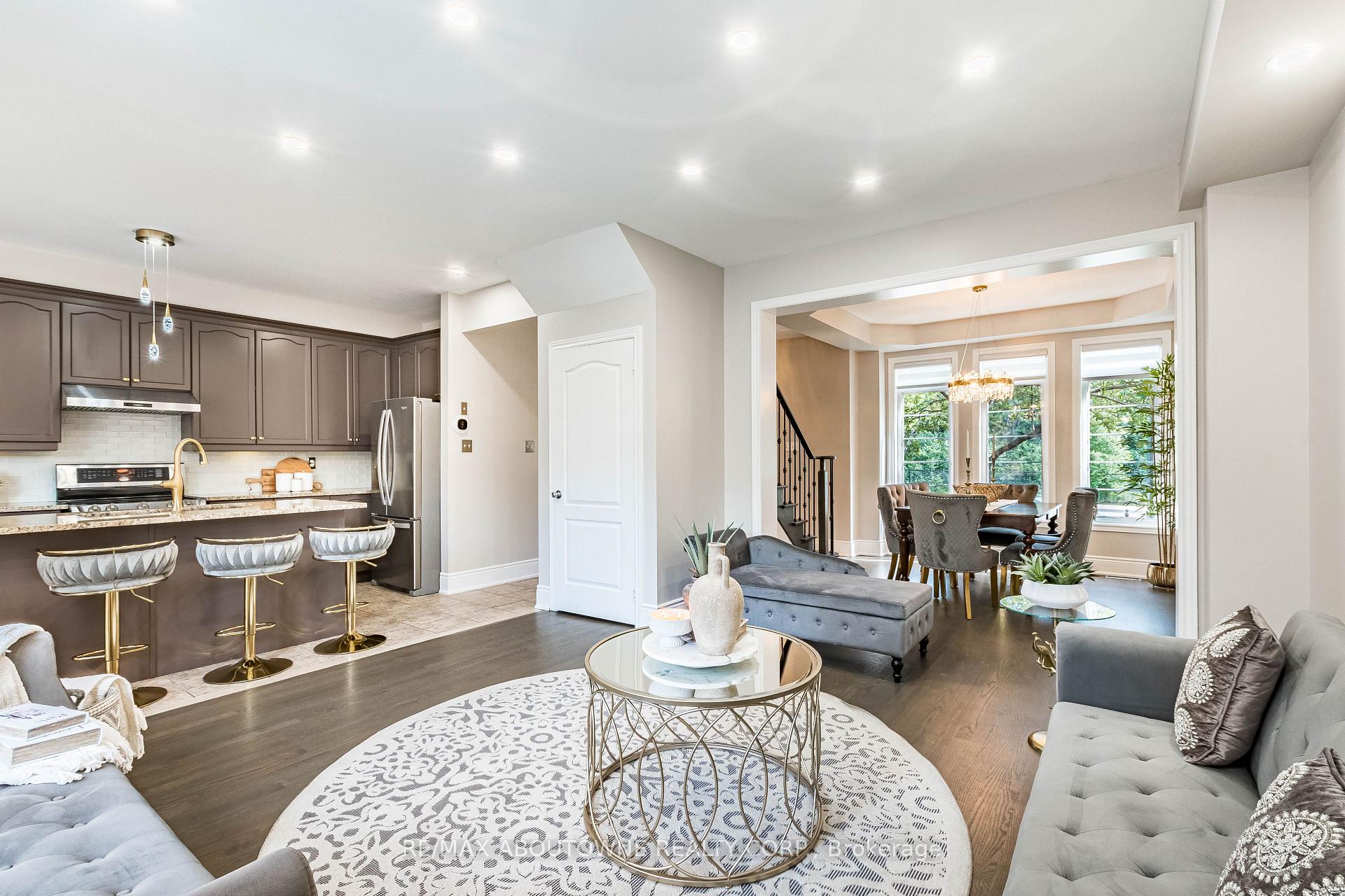 Photo 13 of 5550 Tenth Line W, Mississauga, Churchill Meadows — HOMEH