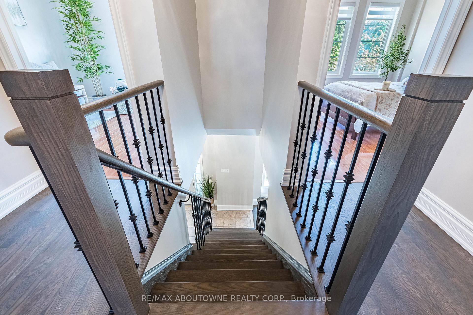 Photo 23 of 5550 Tenth Line W, Mississauga, Churchill Meadows — HOMEH